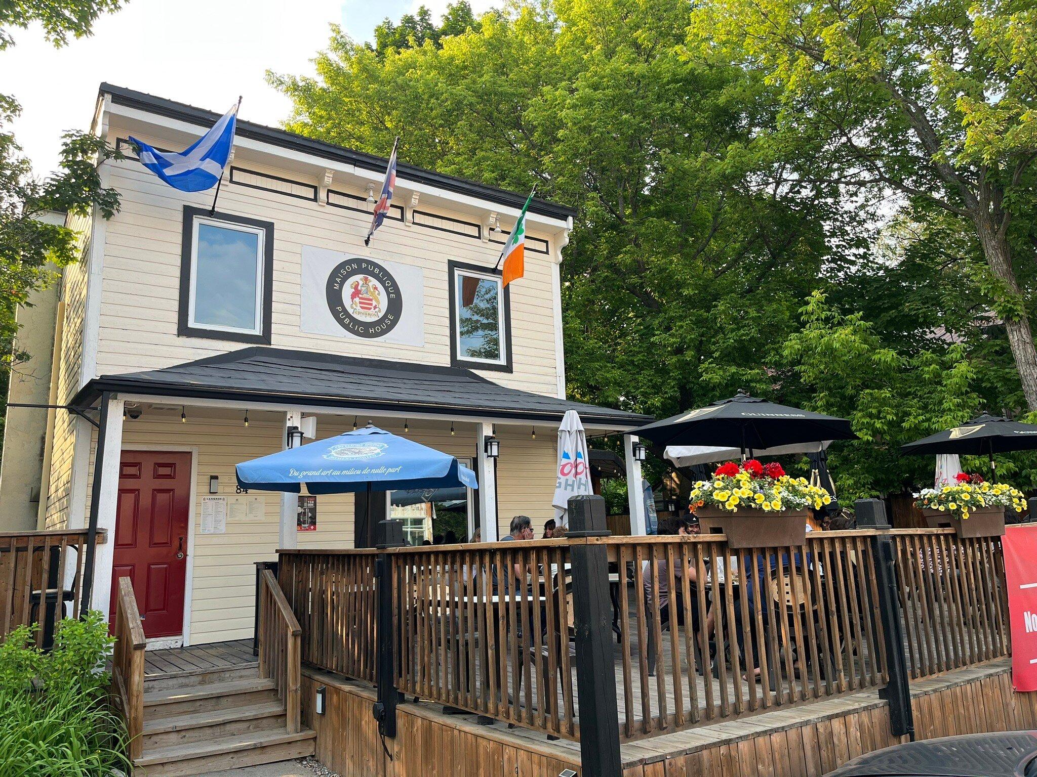 Cameron Public House, Hudson, Qc
