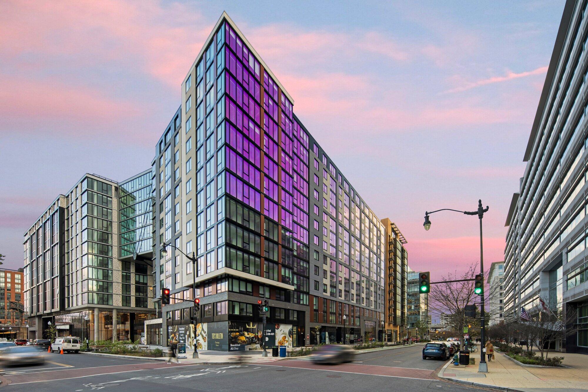 Global Luxury Suites At Capitol Hill