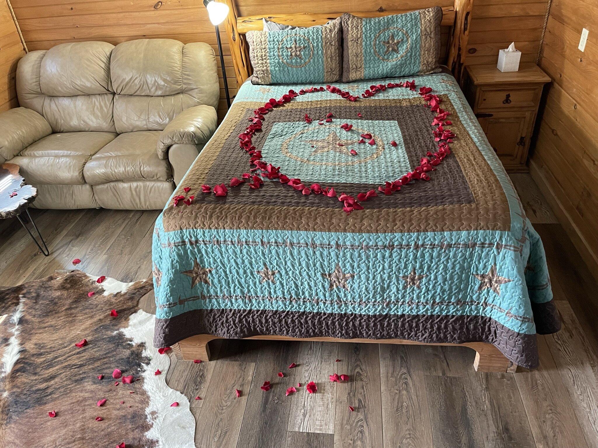 Walnut Canyon Cabins