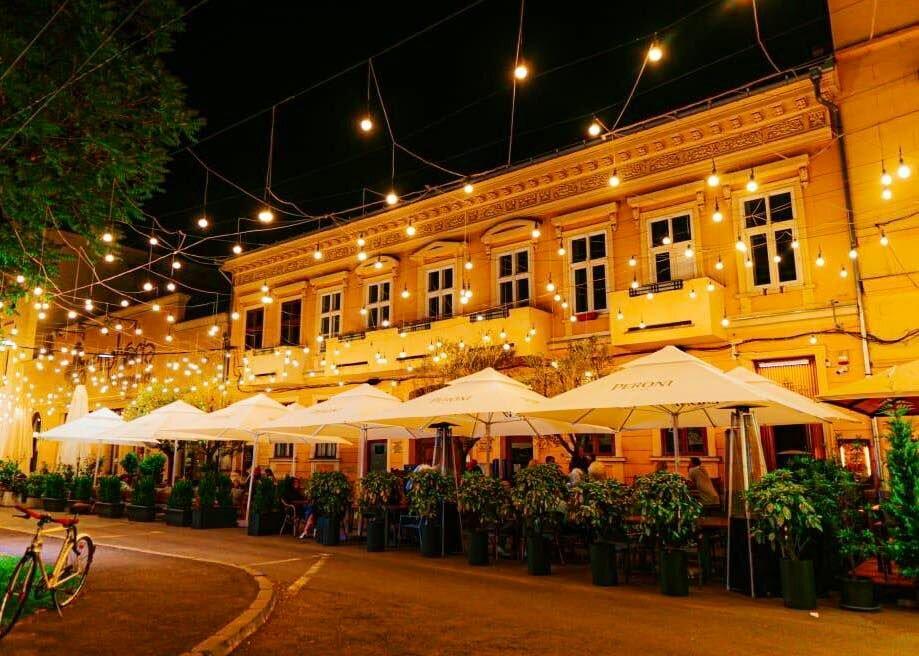 Mantua Restaurant & Lounge