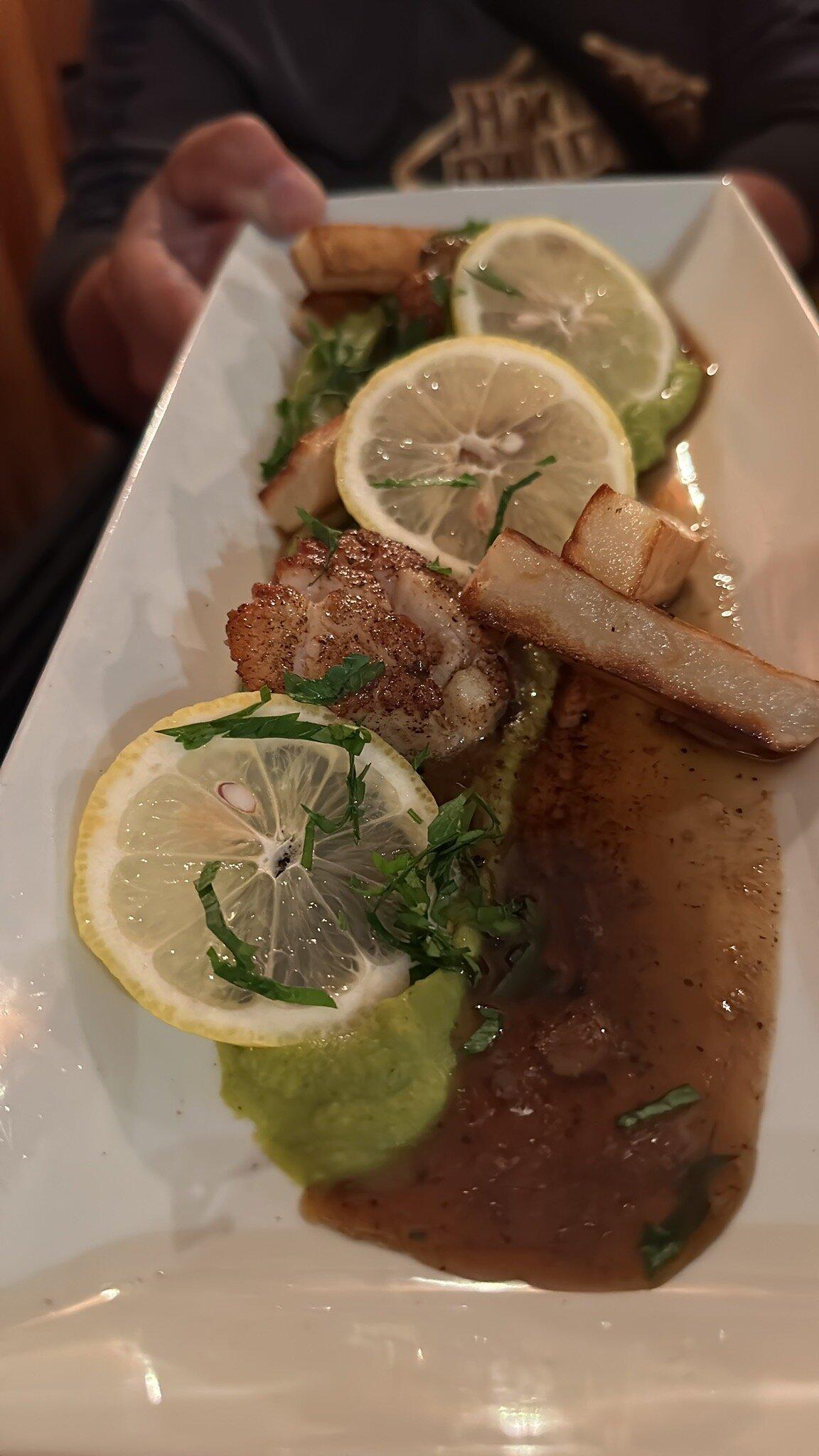 Photo by Roam23298208632