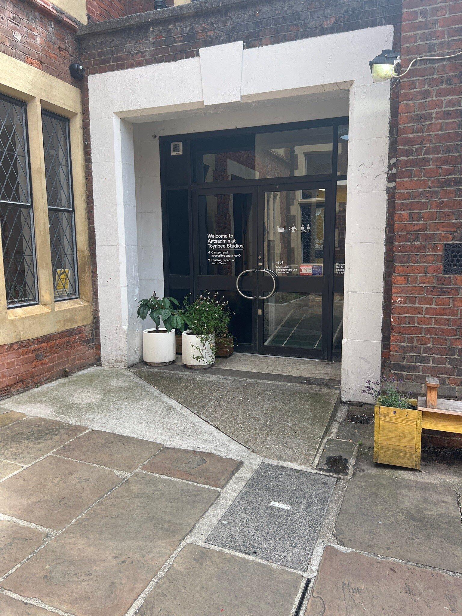 Photo by StephenCr0ss