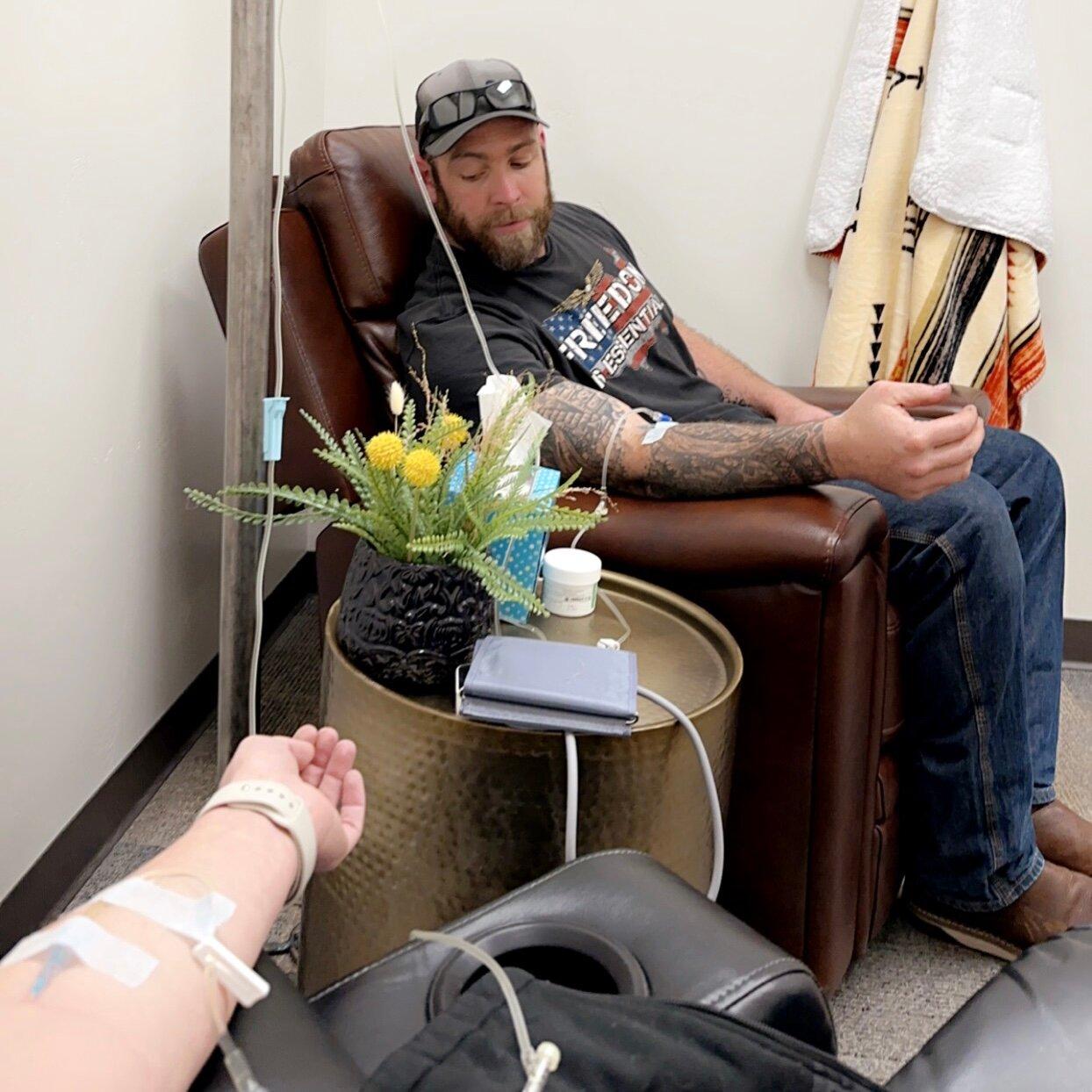 Yellowstone IV Lounges And Wellness Center