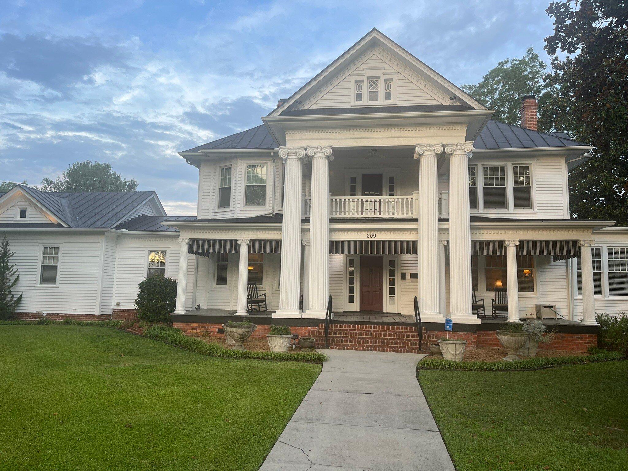 Jernigan House Bed & Breakfast