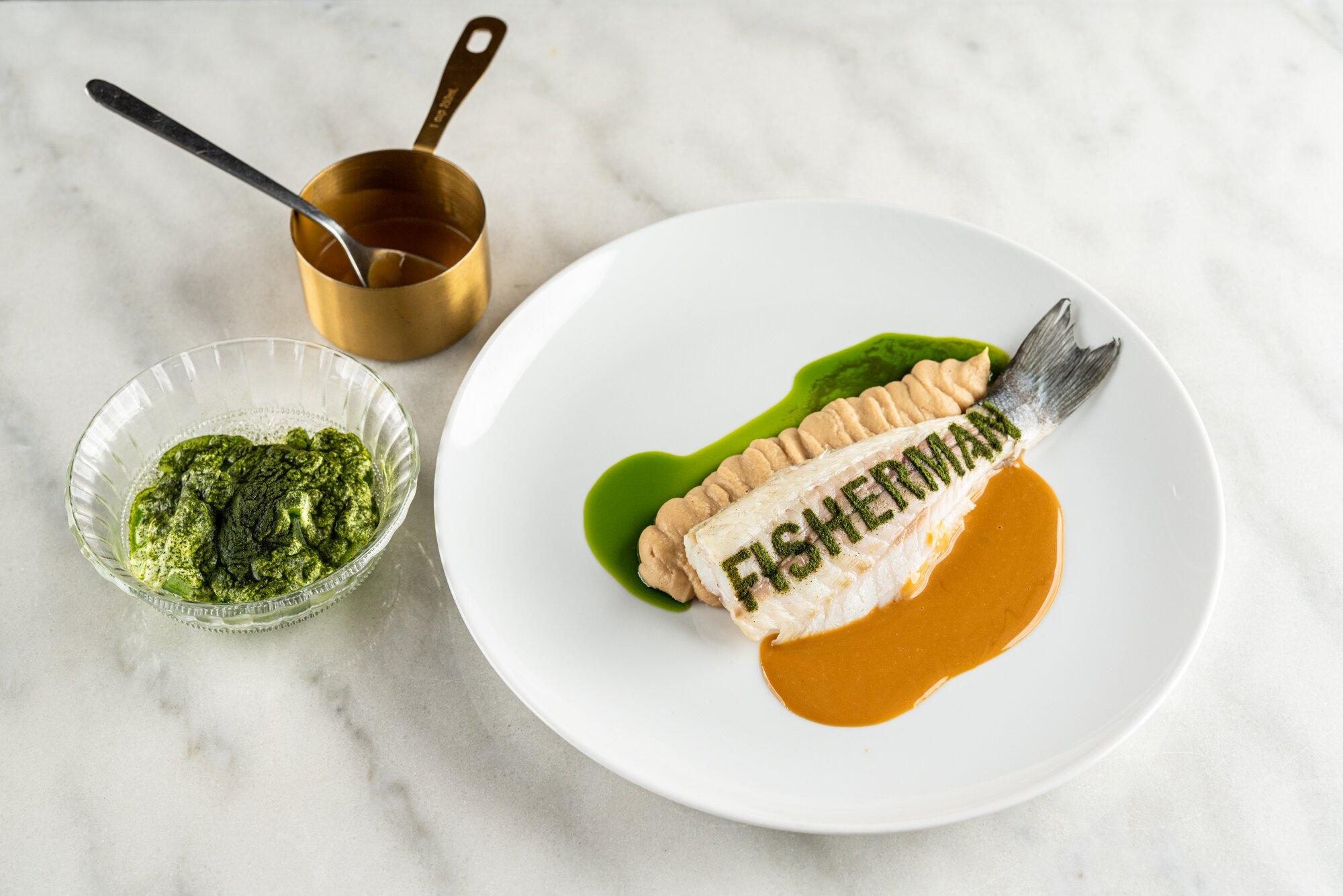 Fisherman - finest food & wine by Rafał Koziorzemski