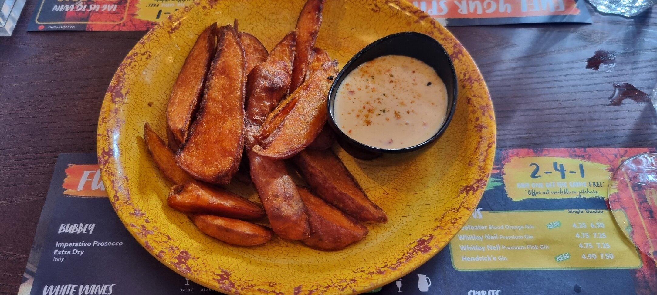 Banana Tree O2 Arena