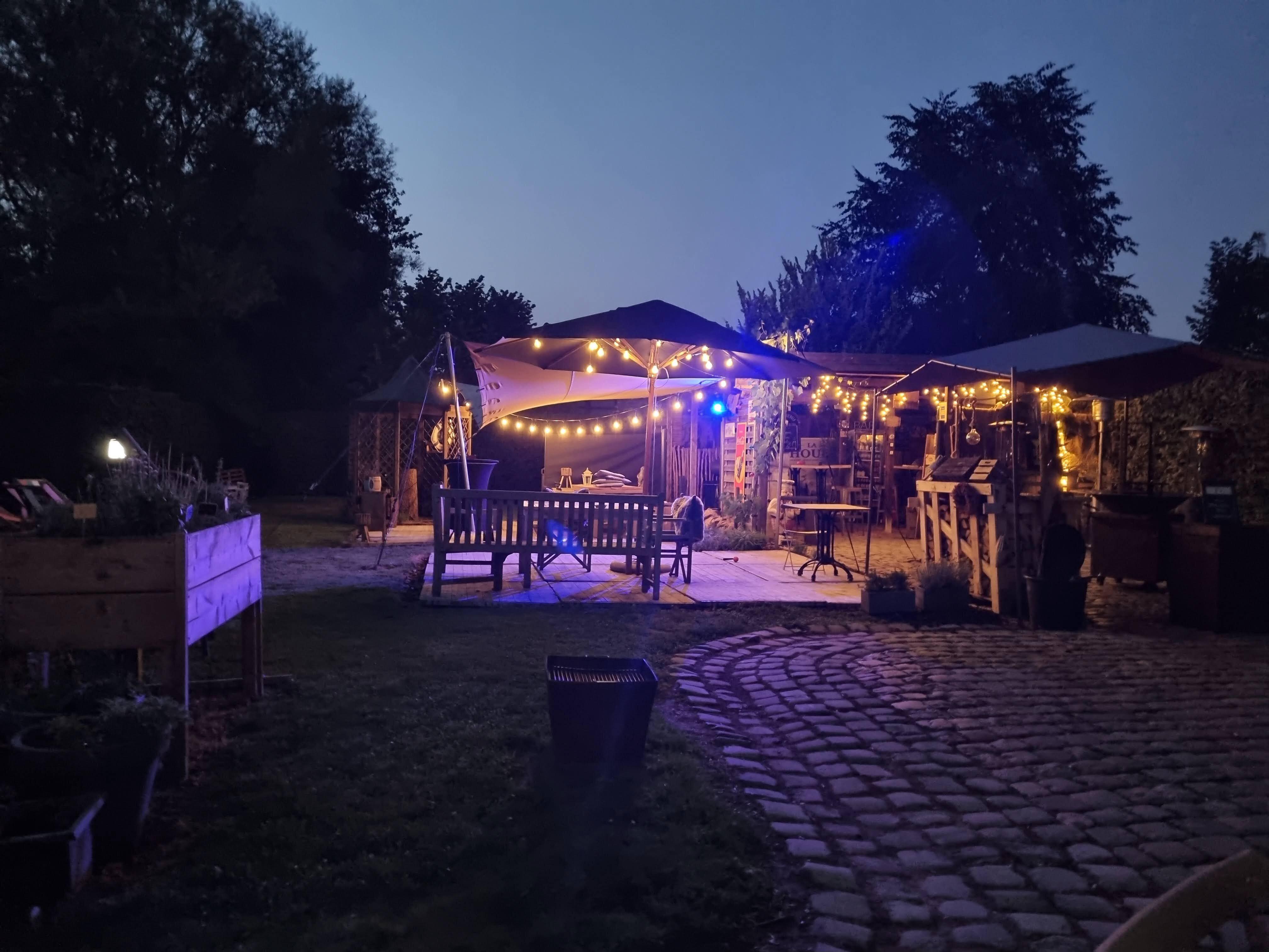 La Cabane Des Bons Vivants - Chez Bartalacarte