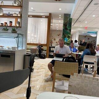 Escape Lounges - The Centurion® Studio Partner FLL