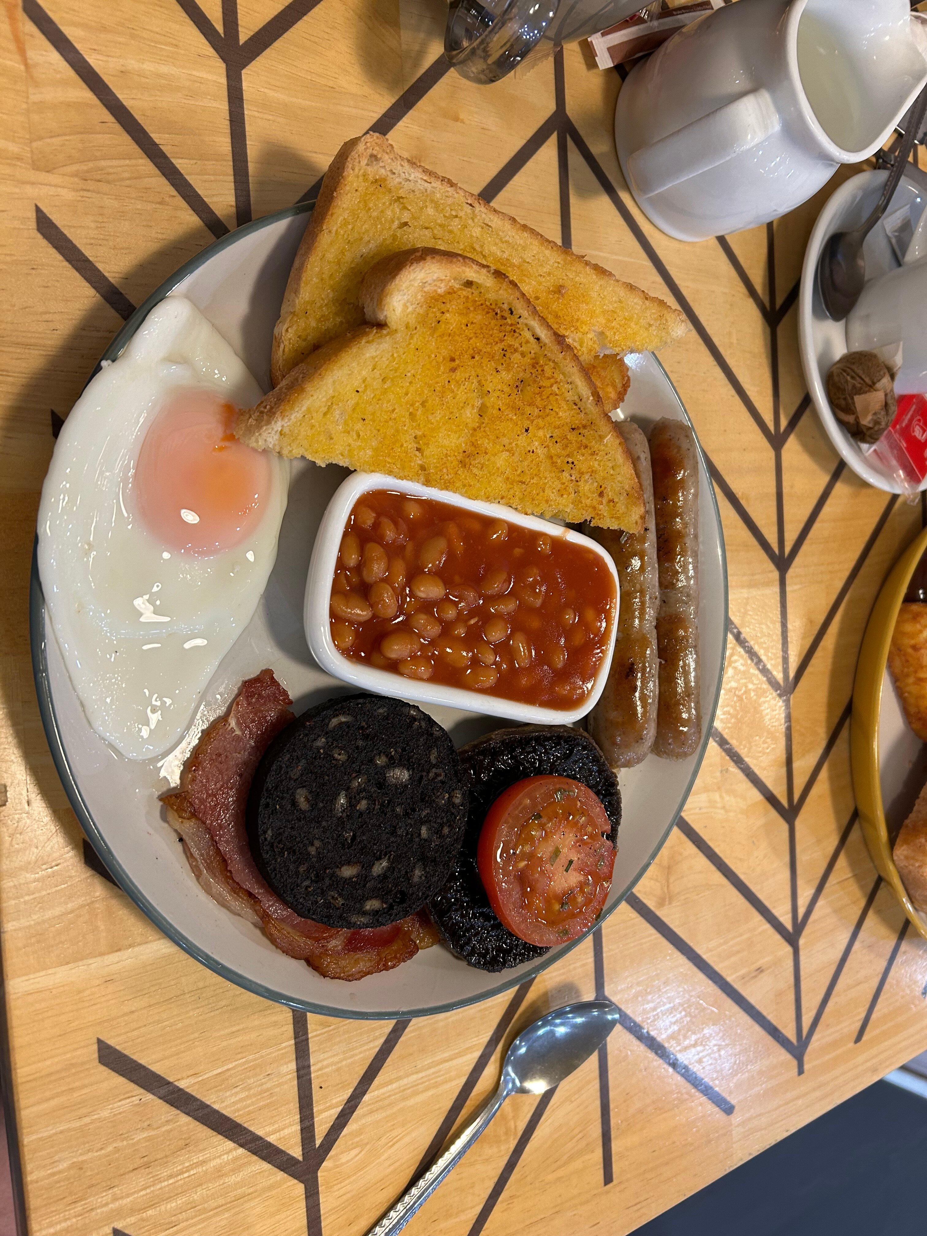 Yellow & Blue Hub Cafe