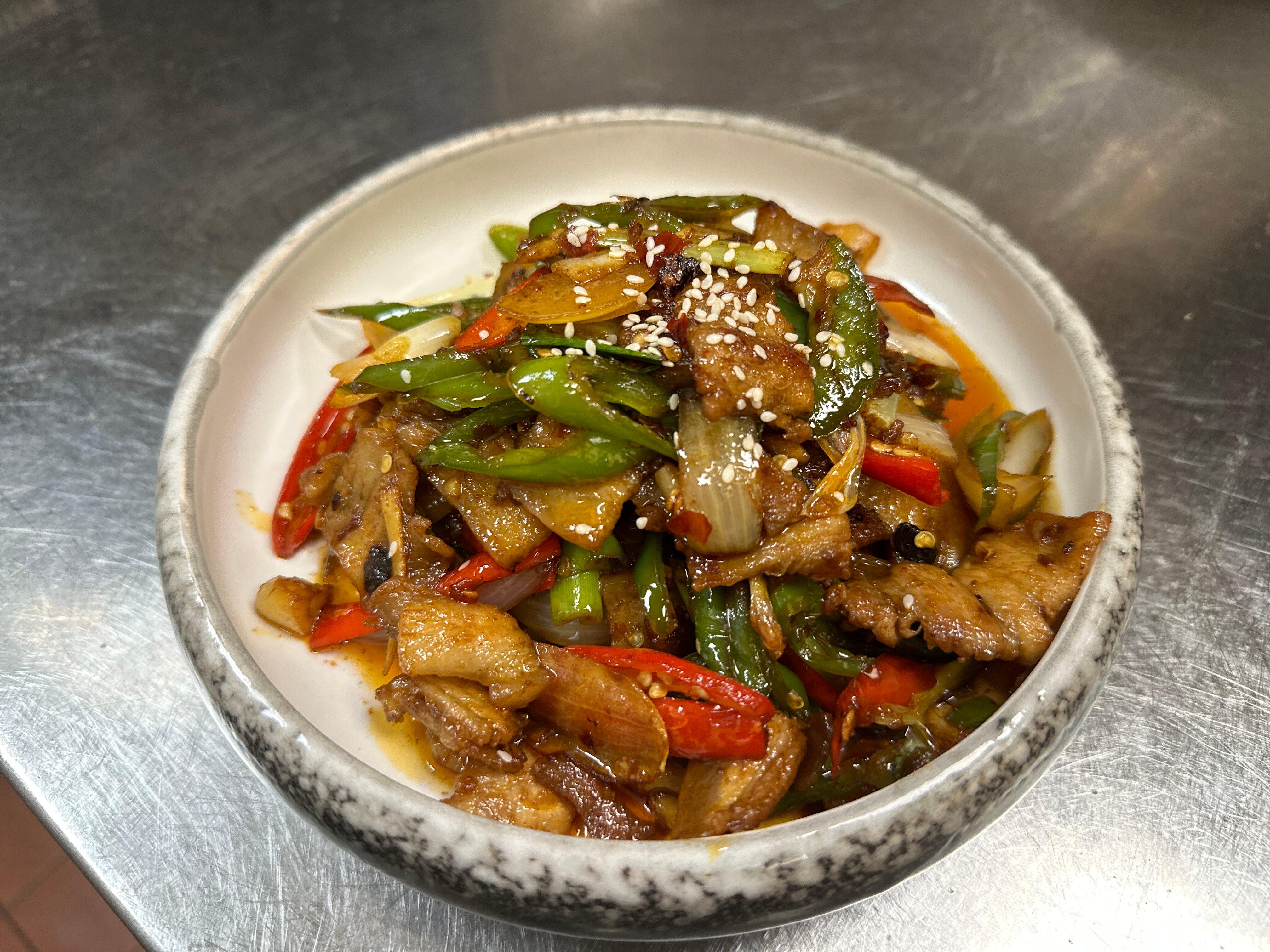 Mata Hari Budapest Bistro