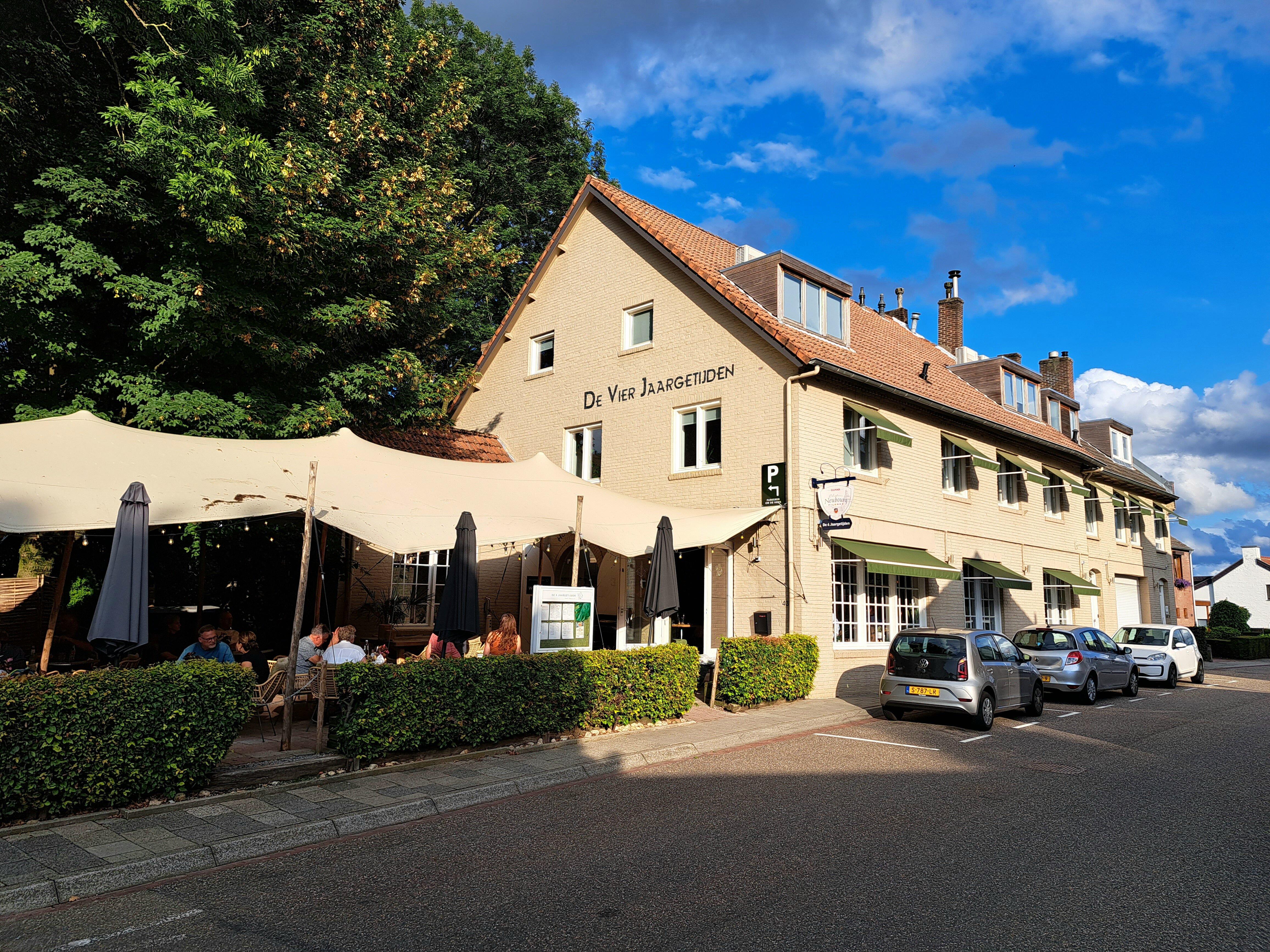 Hotel Restaurant De 4 Jaargetijden Epen