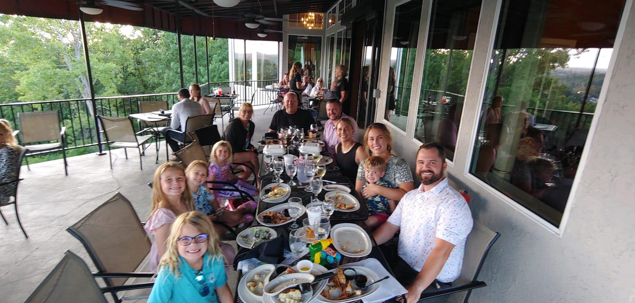 Horseshoe Bend Bar and Grill