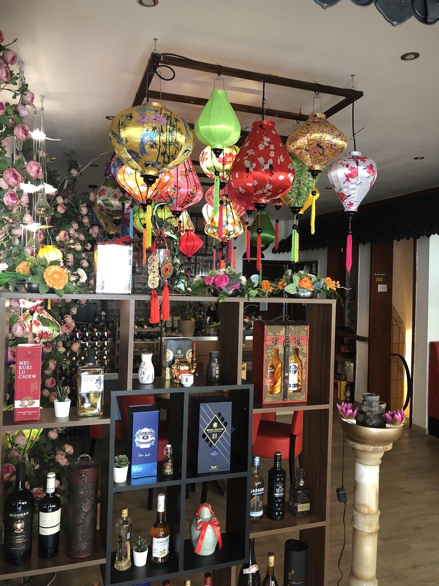 Asian Cuisine & Sushi