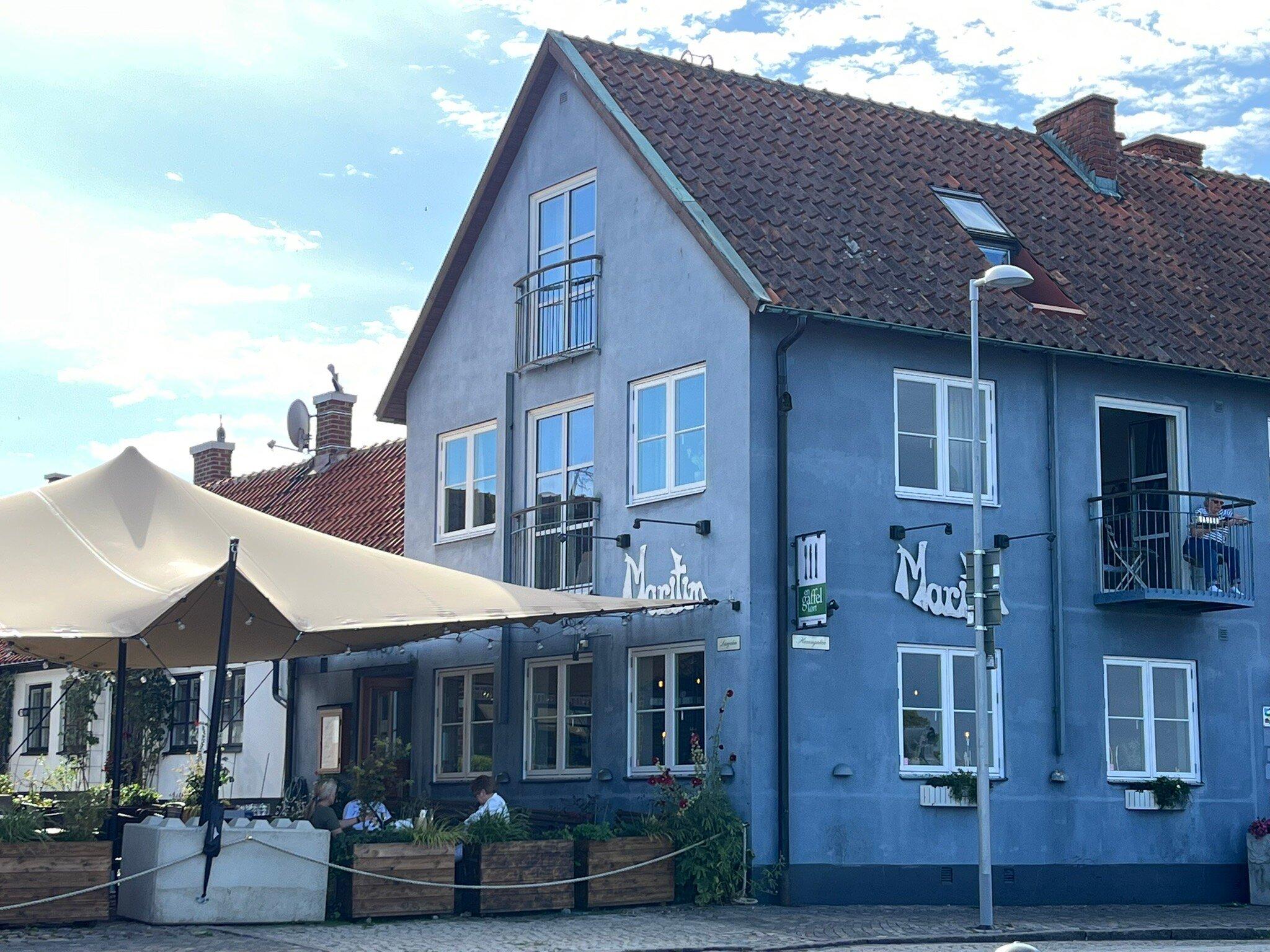 Photo by stephandaem