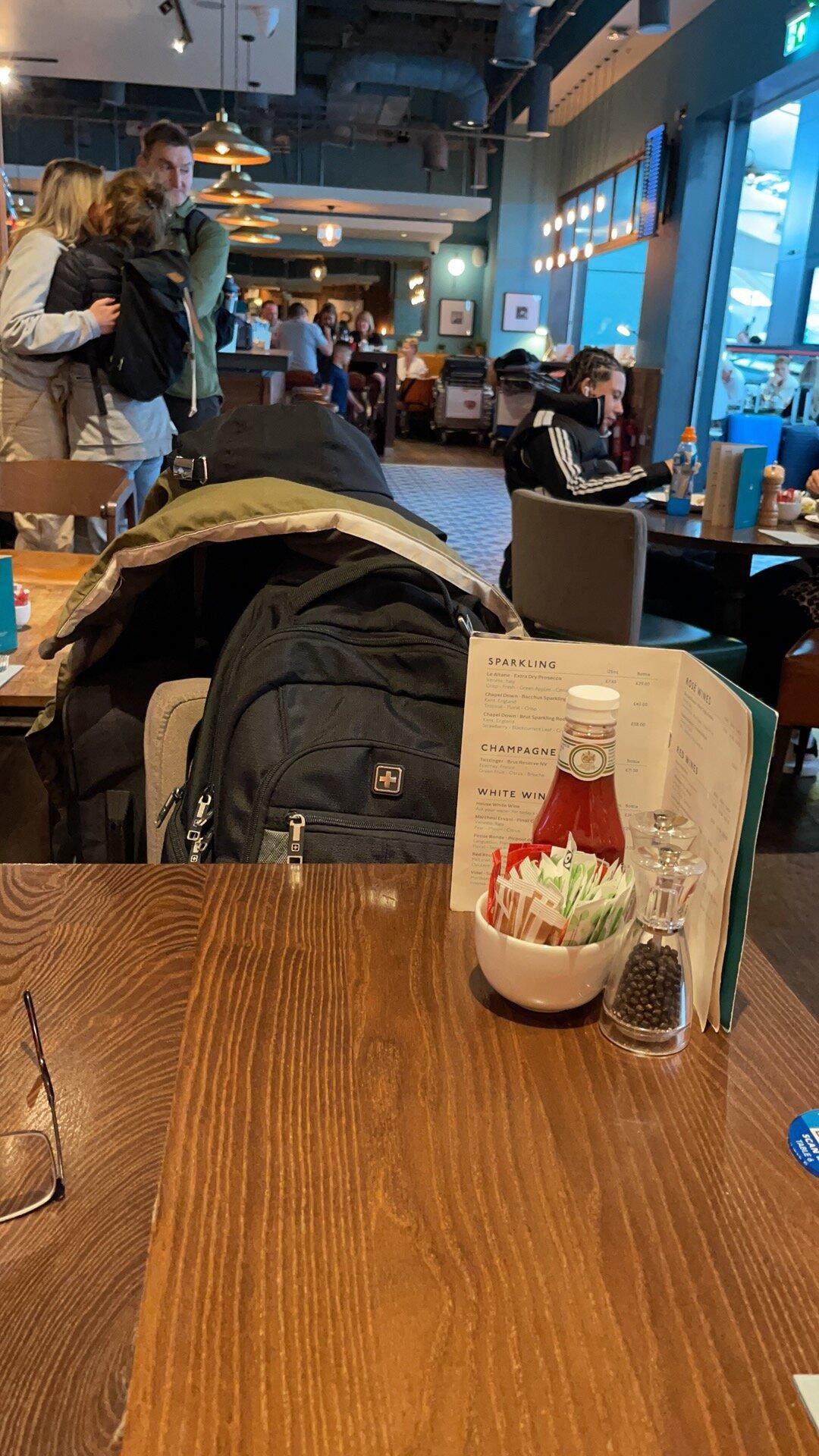 The Globe Pub & Kitchen