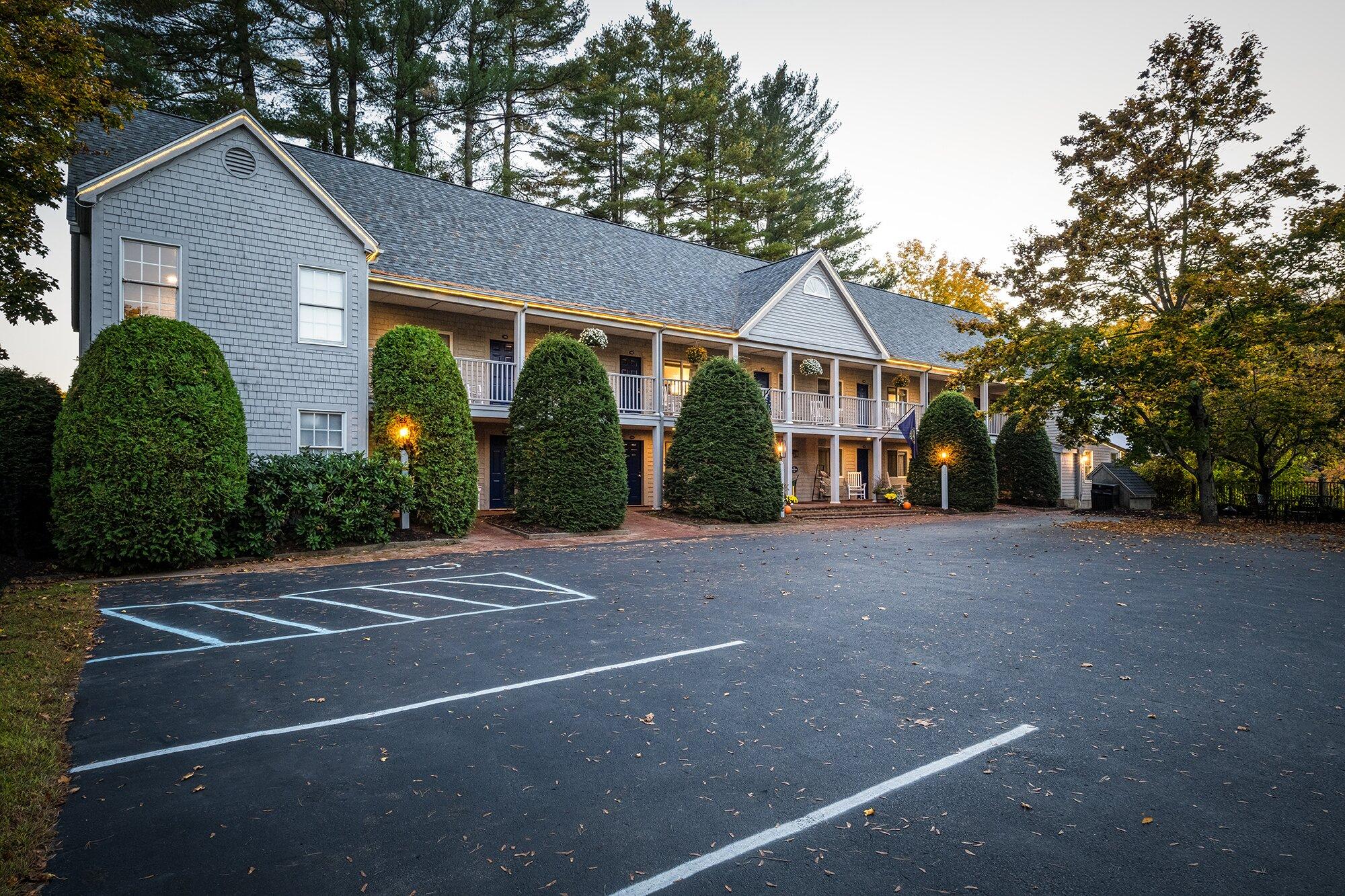 Riverhouse by Weekender