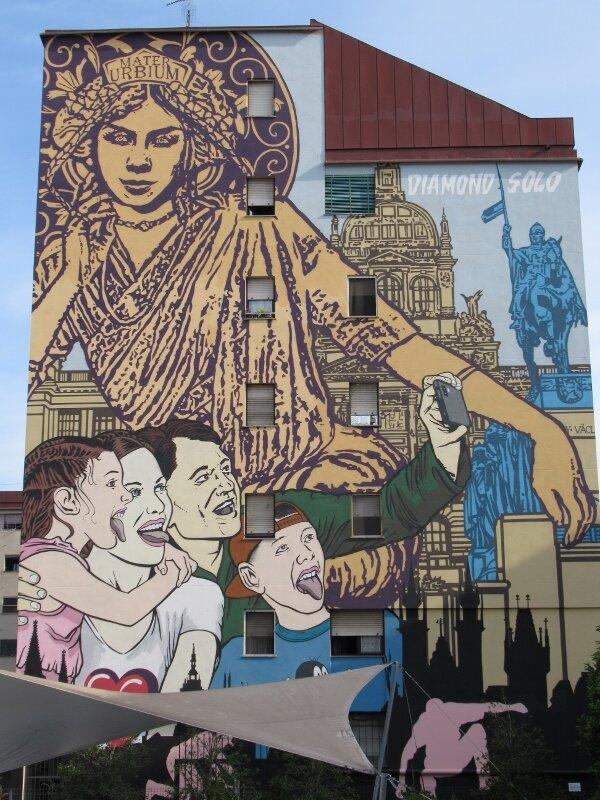 Murale Milano veste Praga