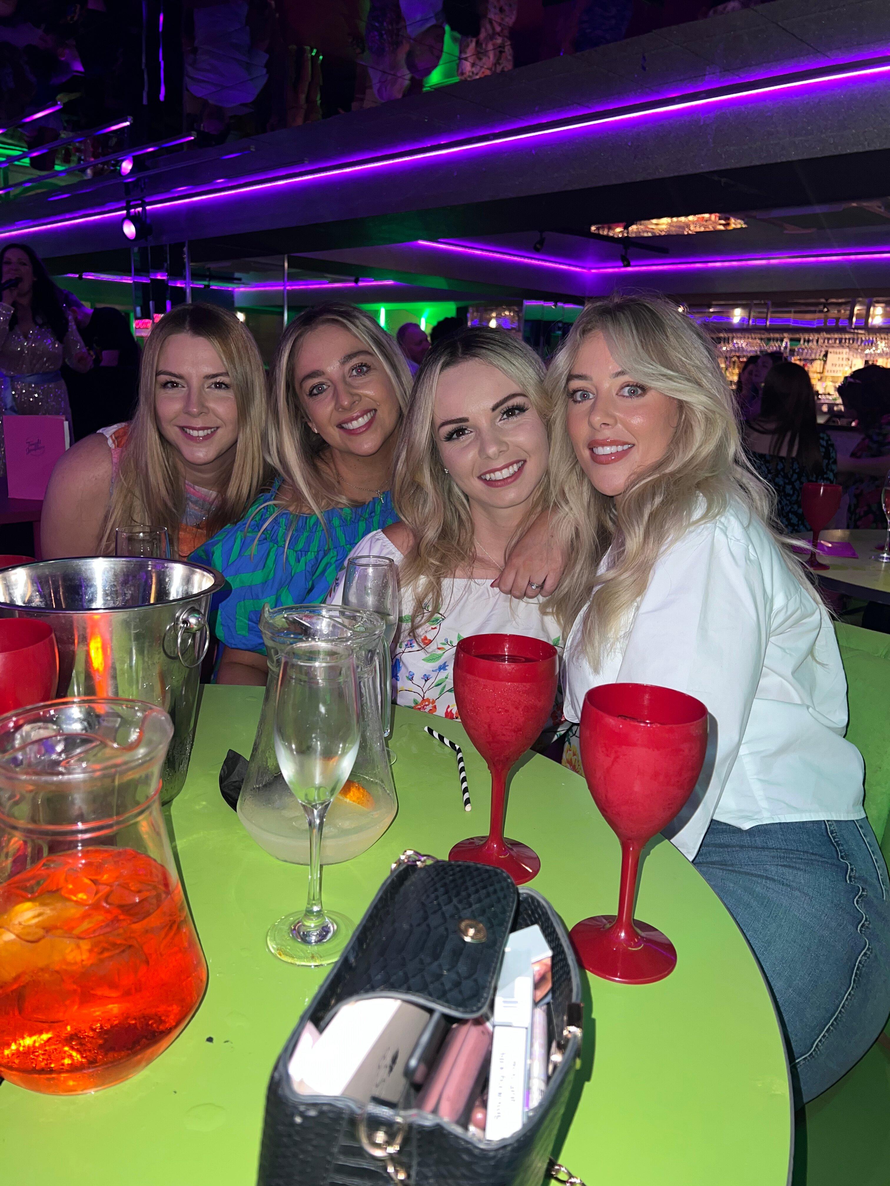 Photo by katiehebborn