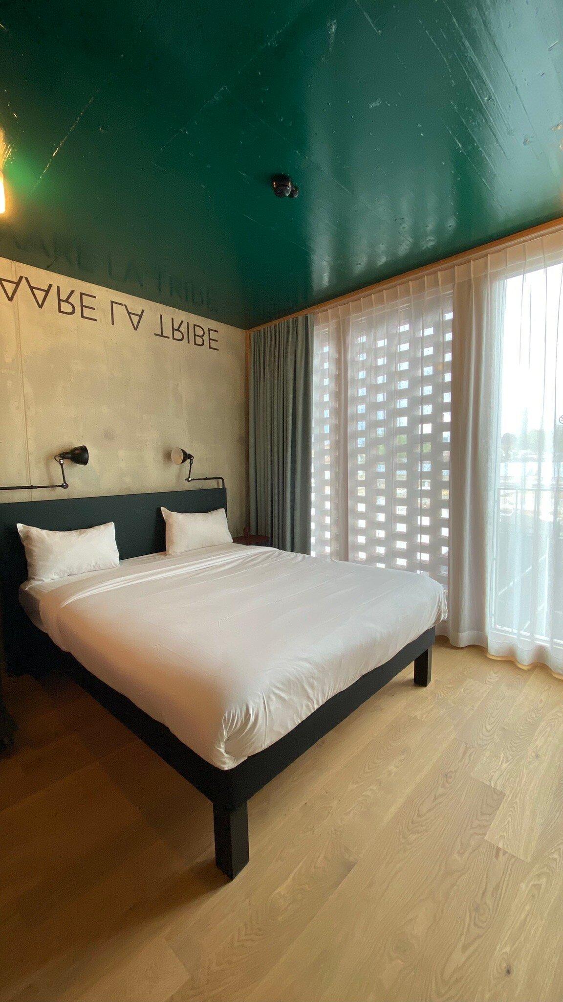 Photo by AnaelAllaire