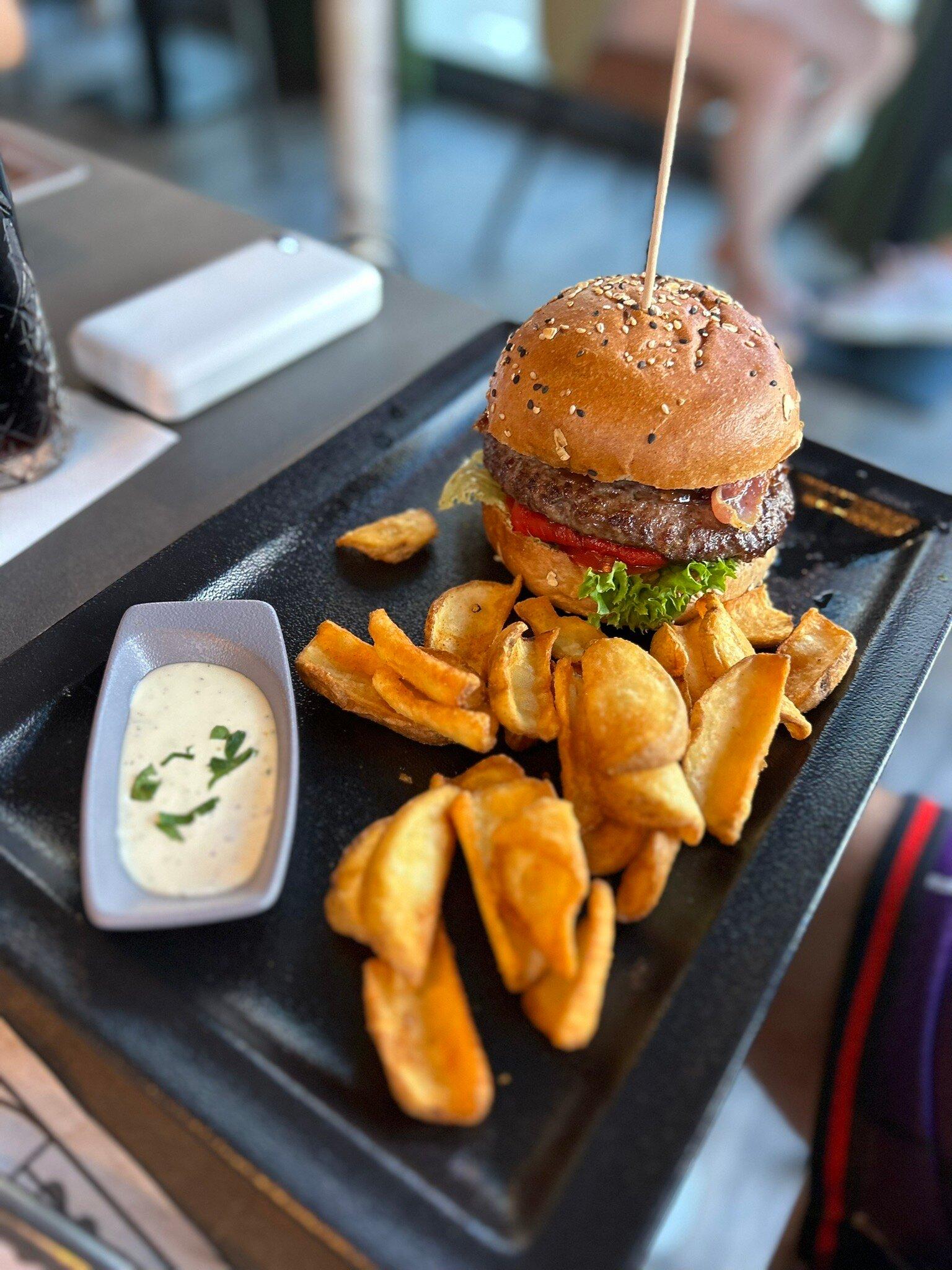 Photo by Escape16603274097