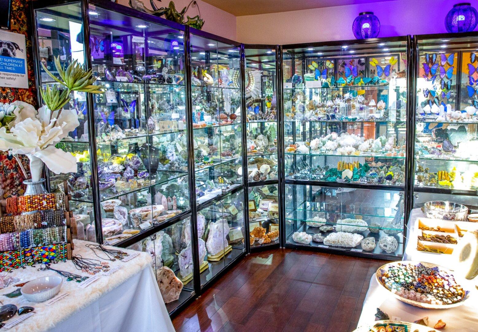 Andaluz Artisan Rock Shop & Gifts