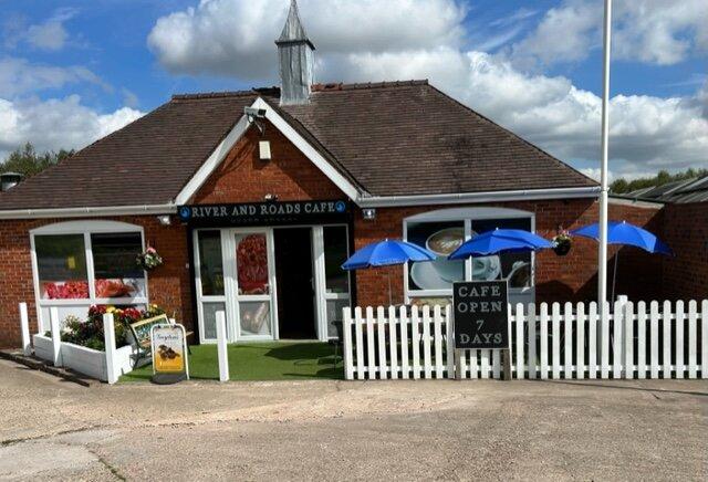 River & Roads Cafe