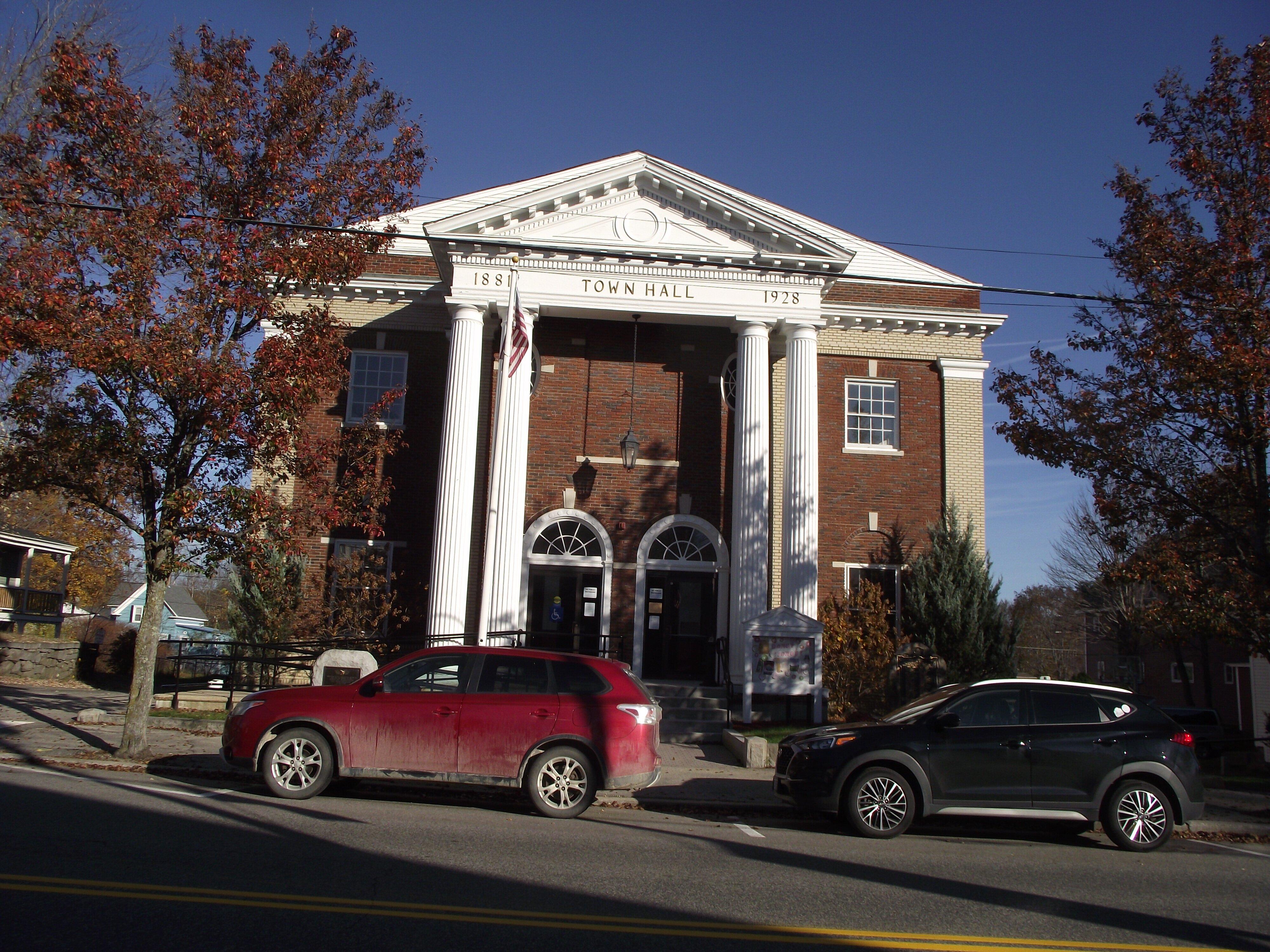 Farmington Town Hall