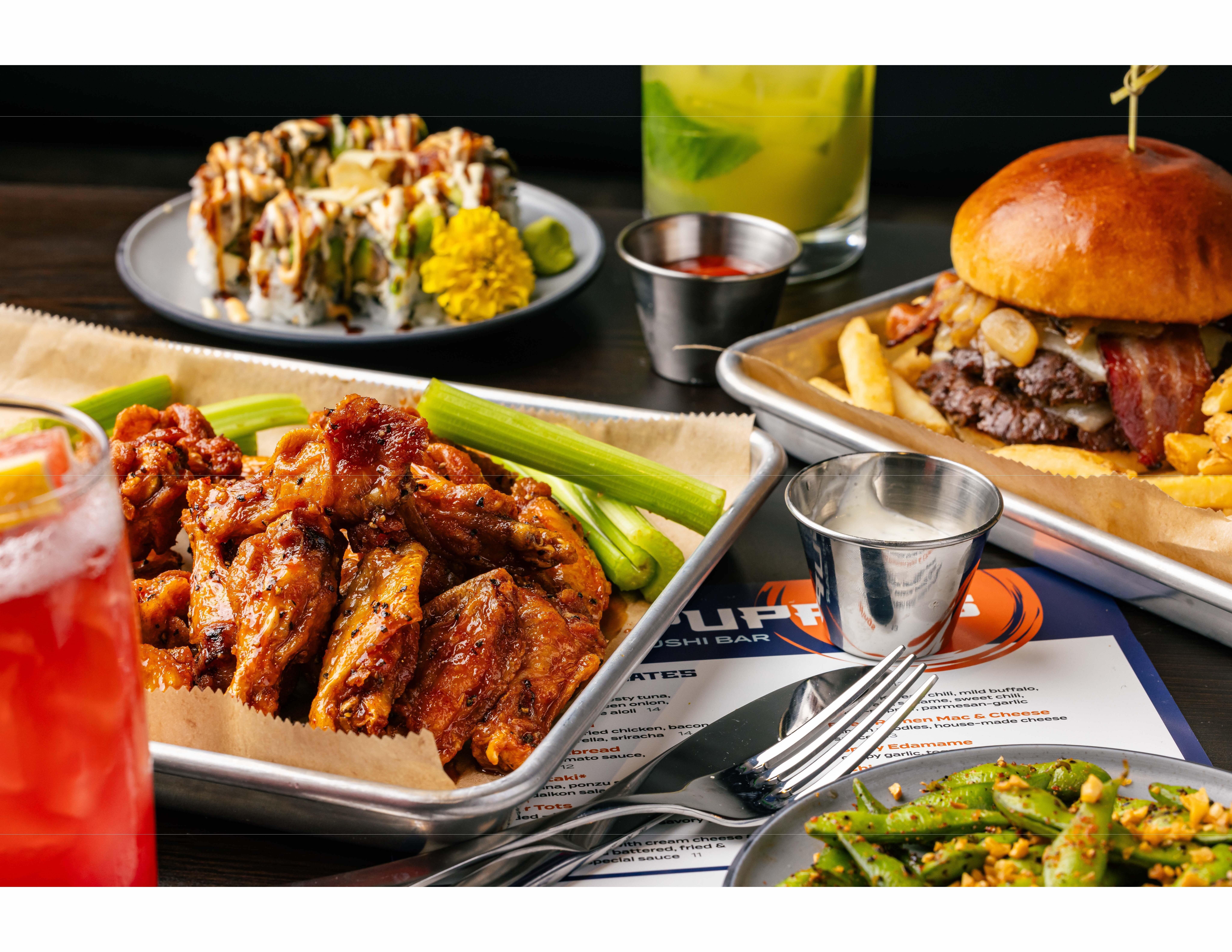 Mudpuppies Sports & Sushi Bar