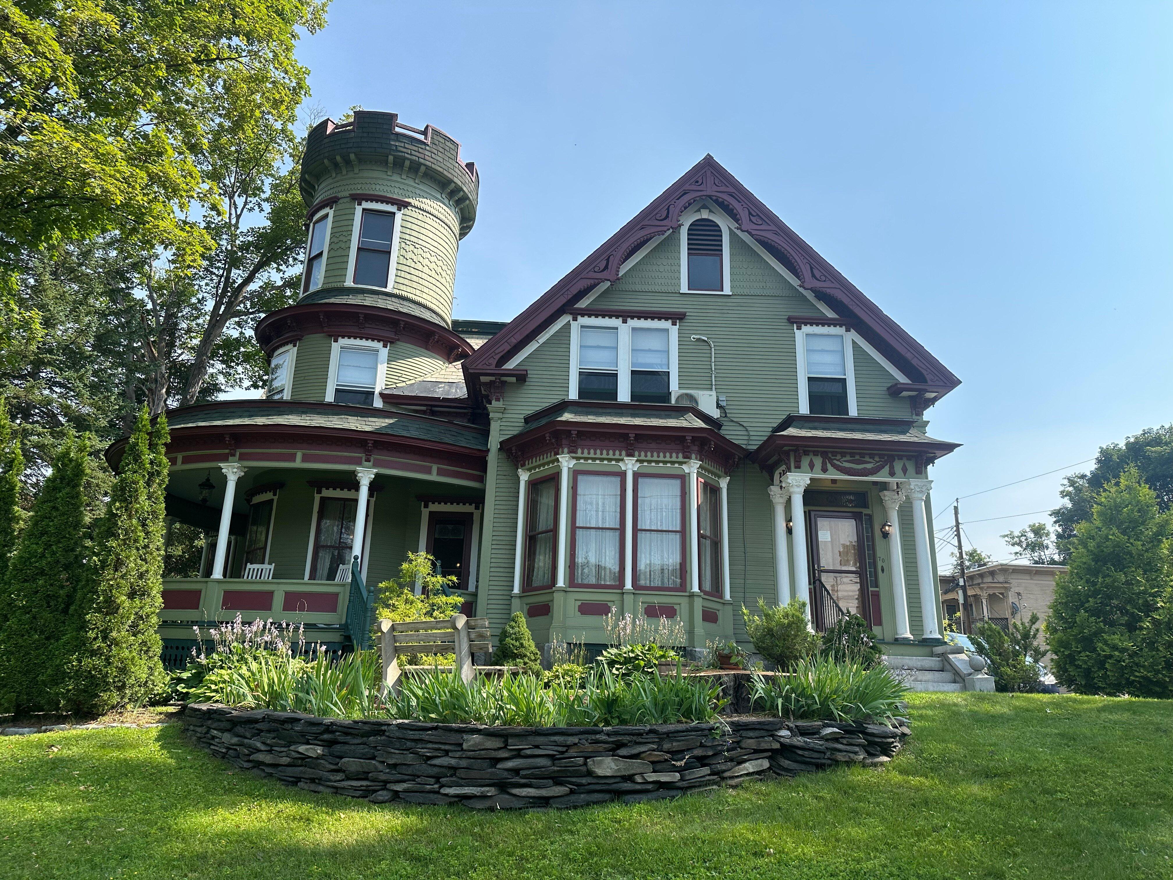 Maplecroft Bed & Breakfast