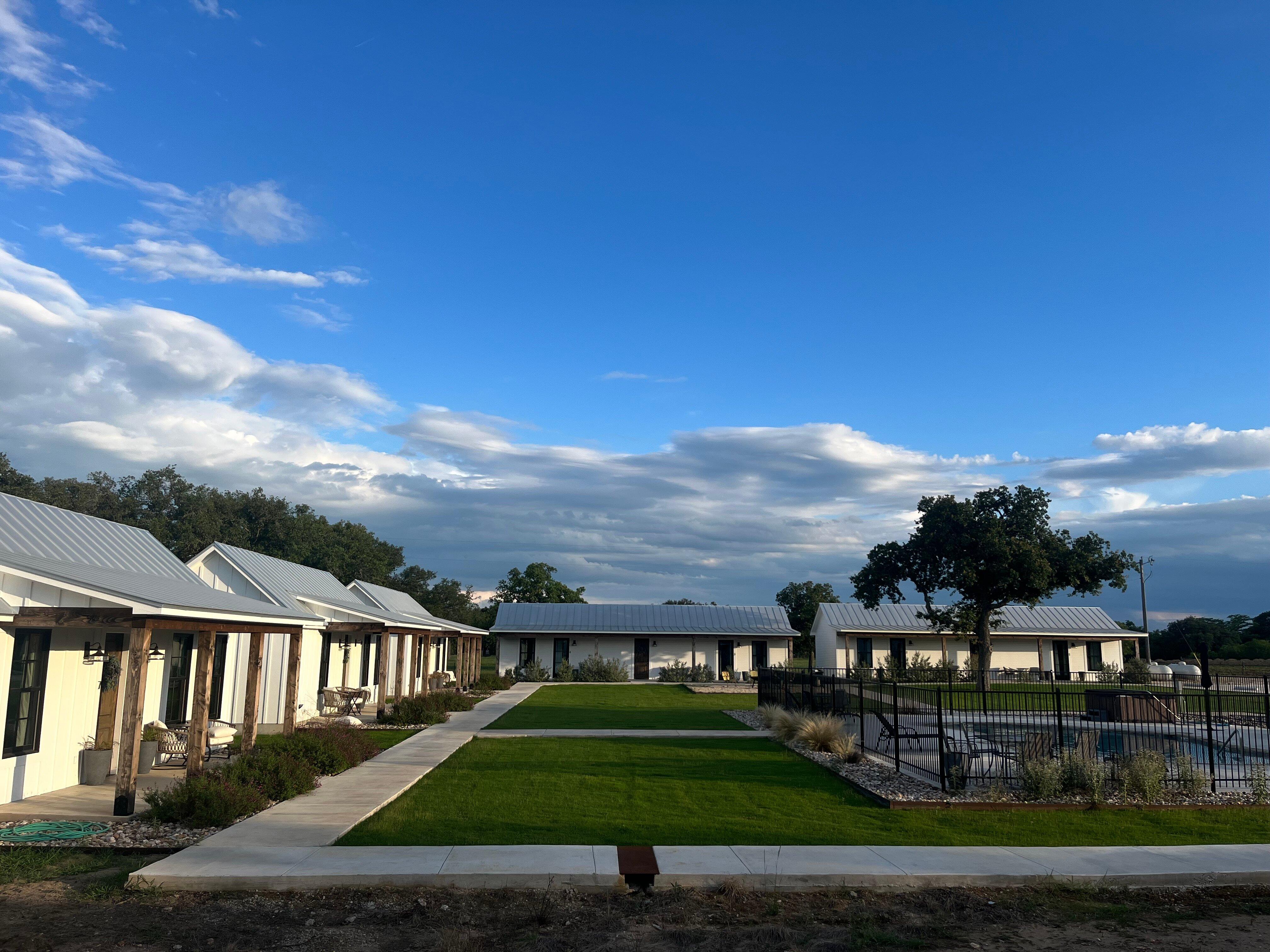 The White Horse Lodge