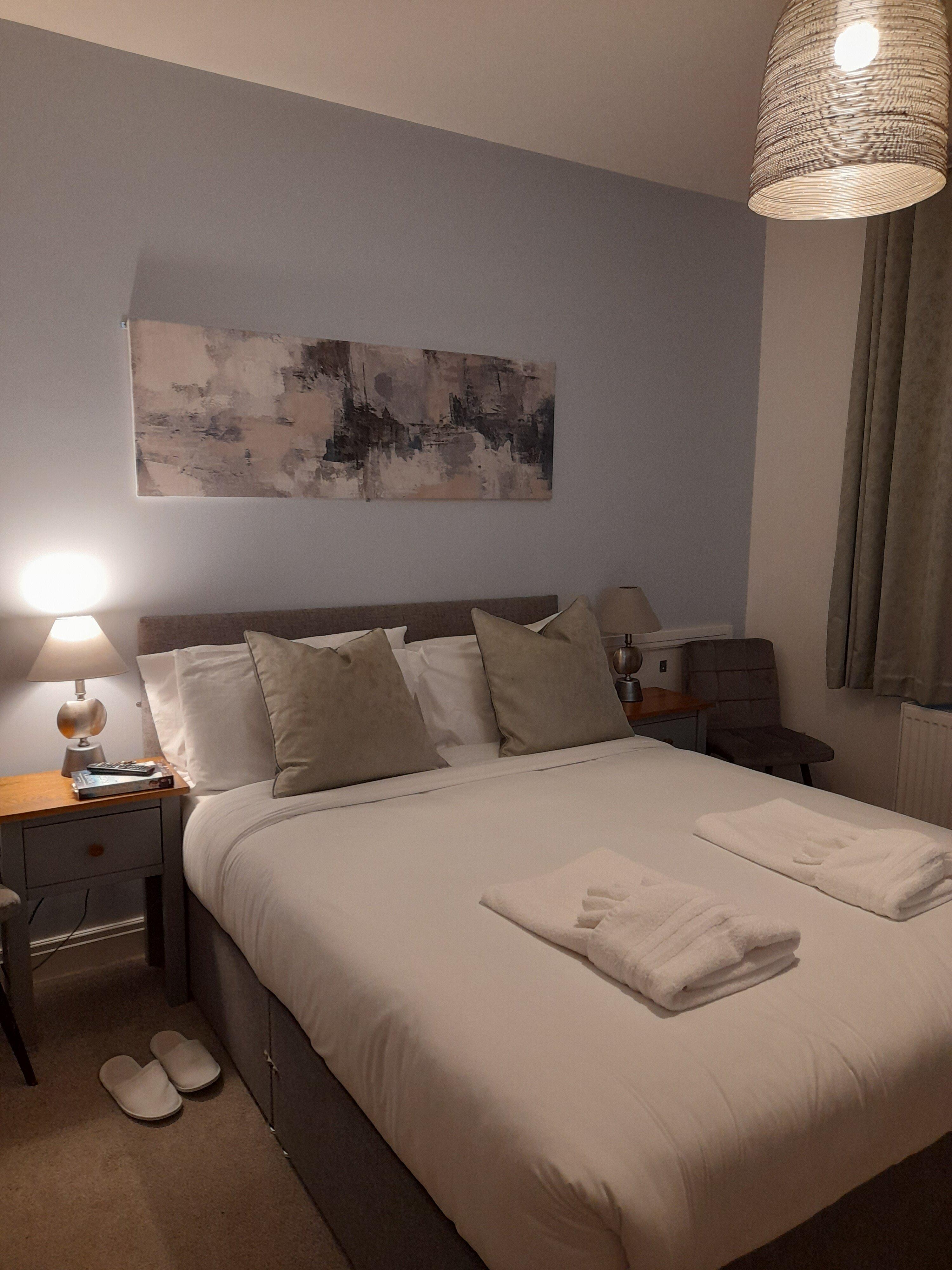 The Dresser's Arms Pub & Rooms