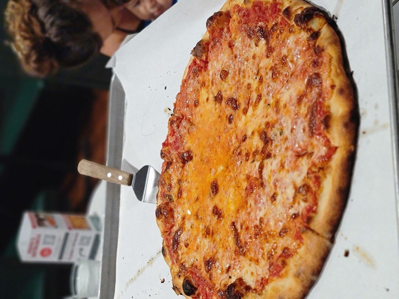 Frank Pepe Pizzeria Napoletana