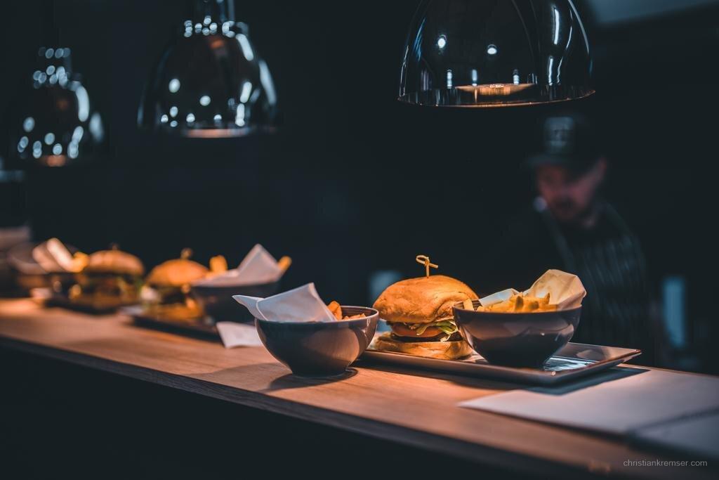 NeverRest - The RESTaurANT