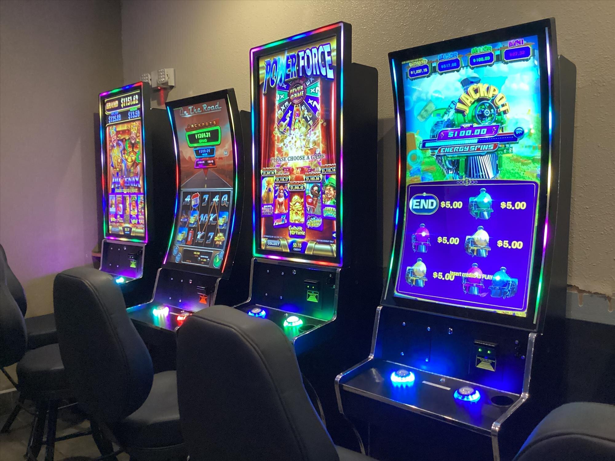 Five-O-One Sports Bar & Grill