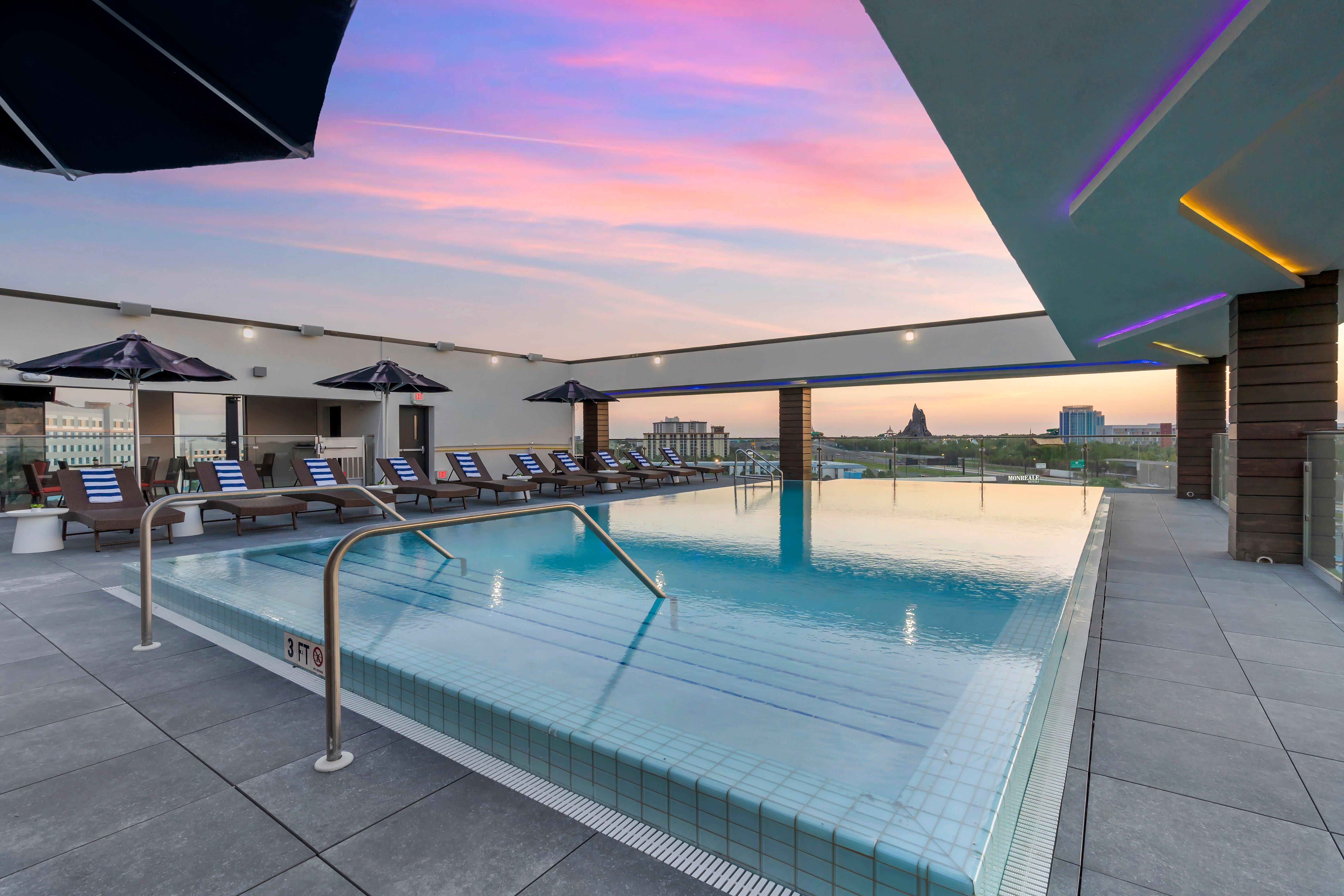 Ka La Rooftop Lounge