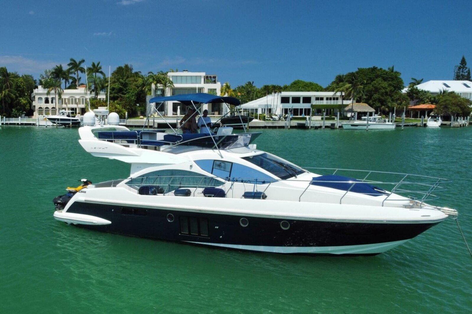 Lumar yacht experience