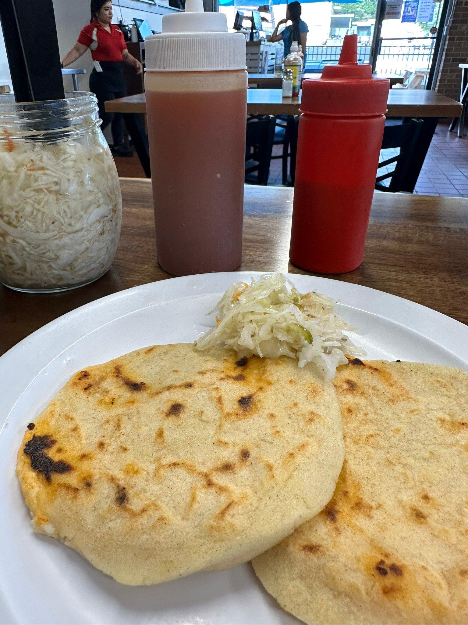 Pupusería La Estrella