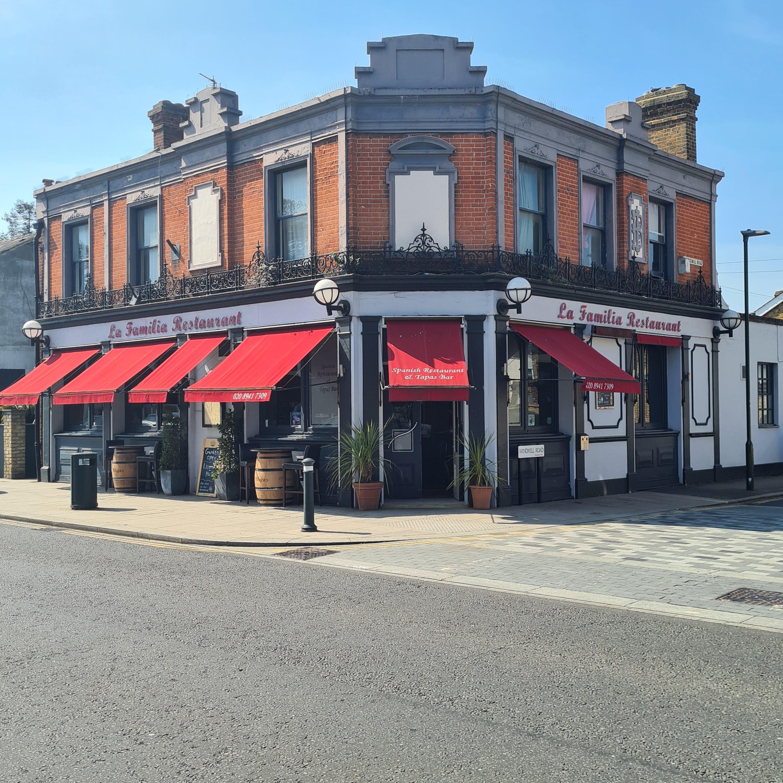 La Familia Restaurant