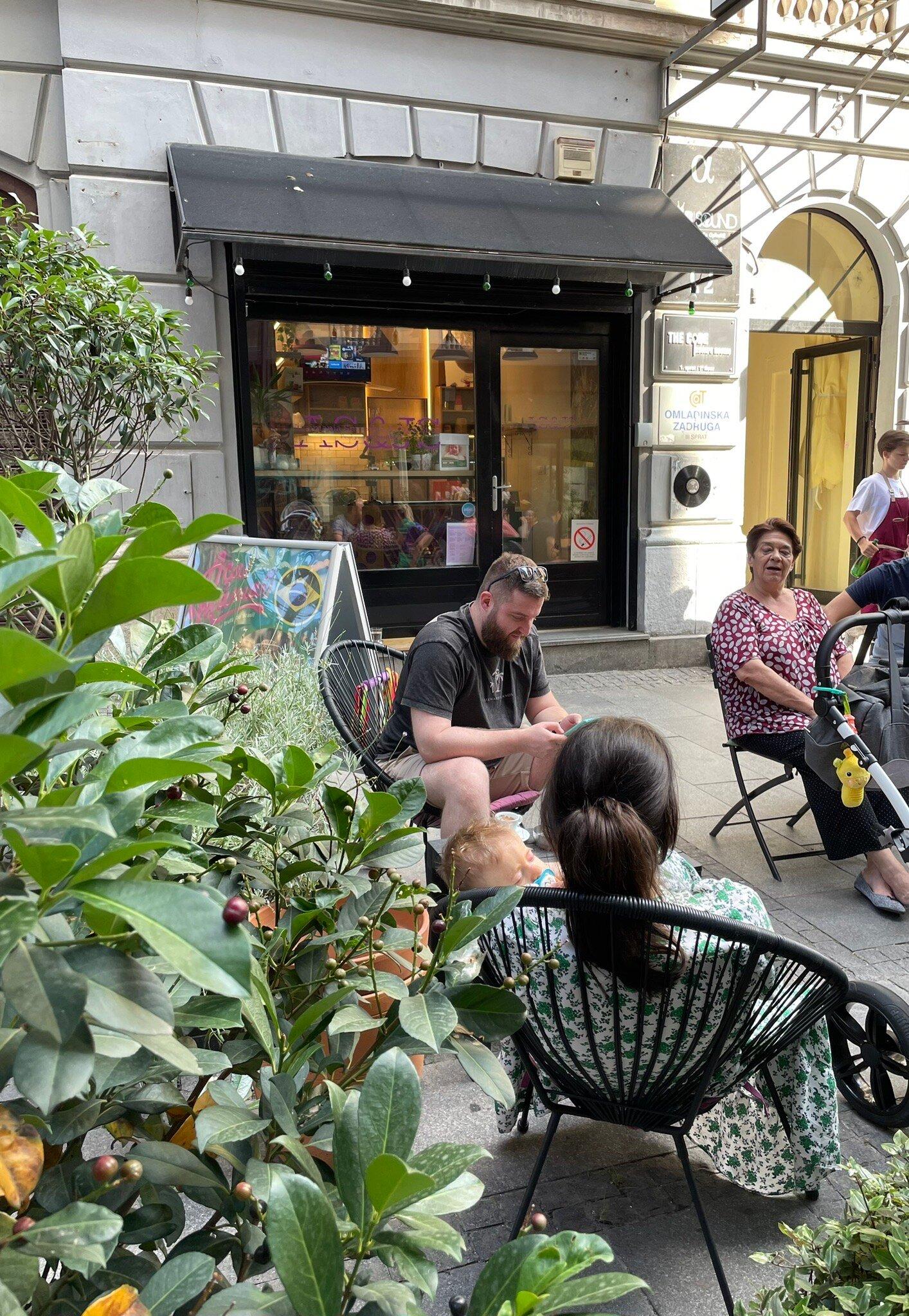 Photo by Acaimaniashop