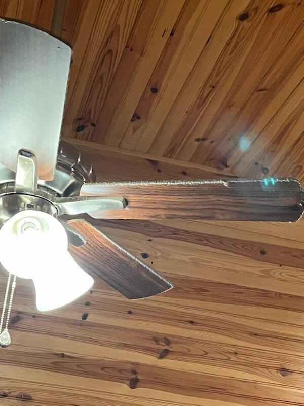 Moonlight Lake RV Park and Cottages