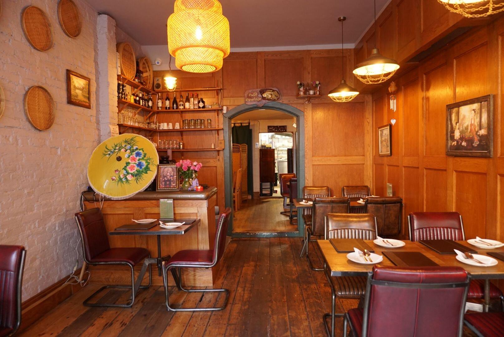 Aroy-Dee Thai Restaurant & Takeaway