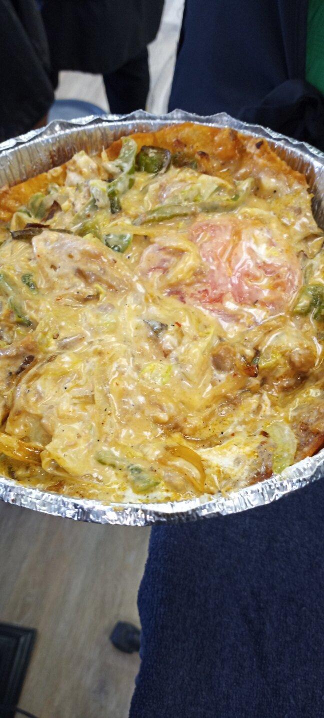 Los Compadres Mexican Grill