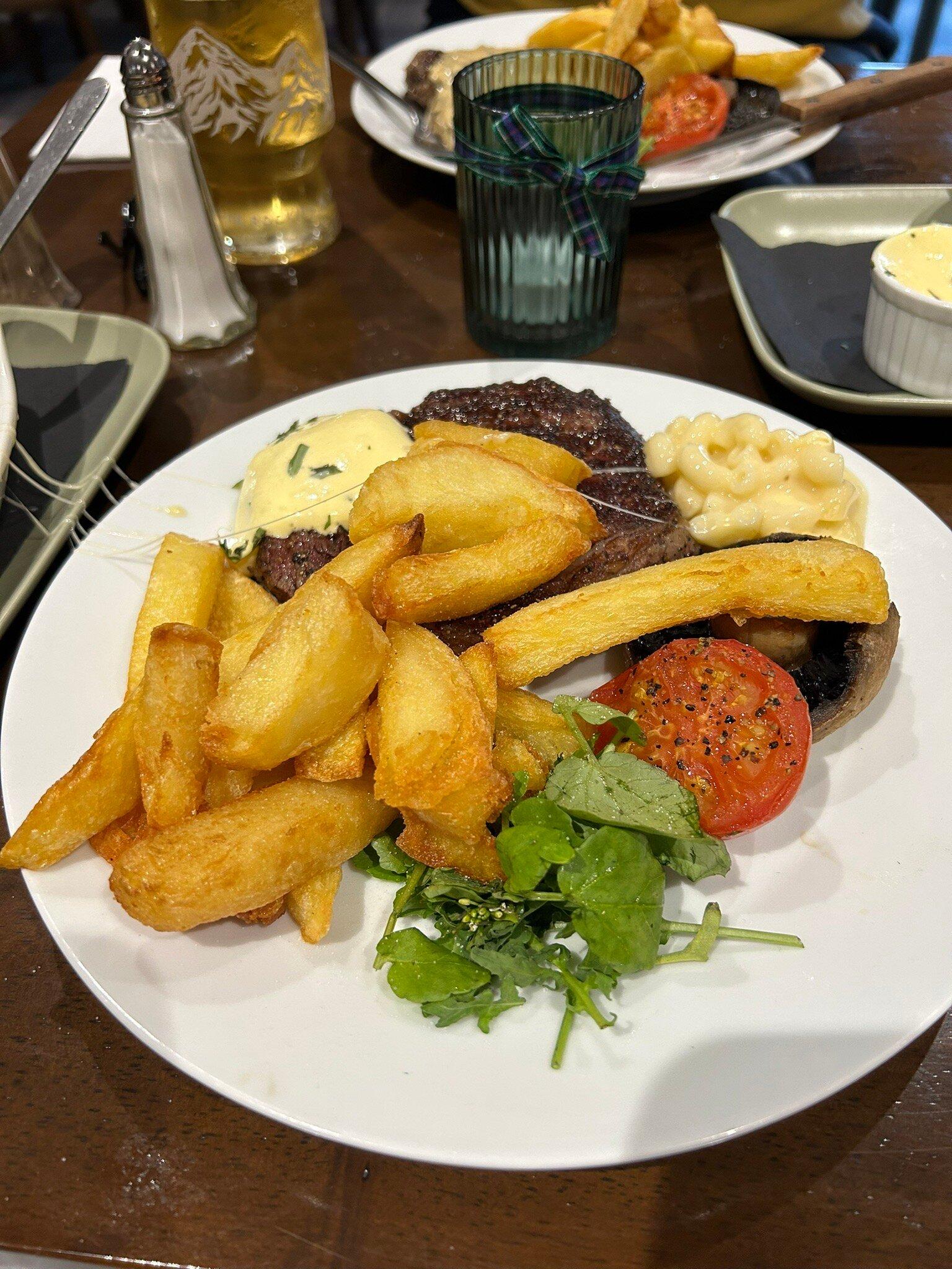 Davidson's Kitchen at Heworth Golf Club