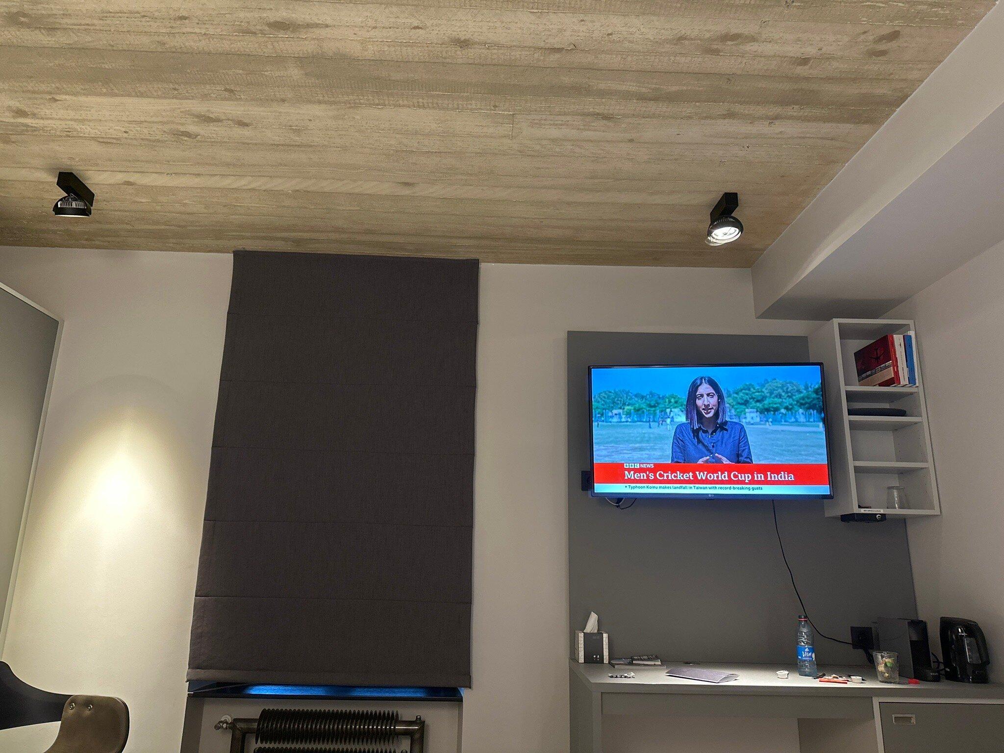 Airfield Restaurant & Living