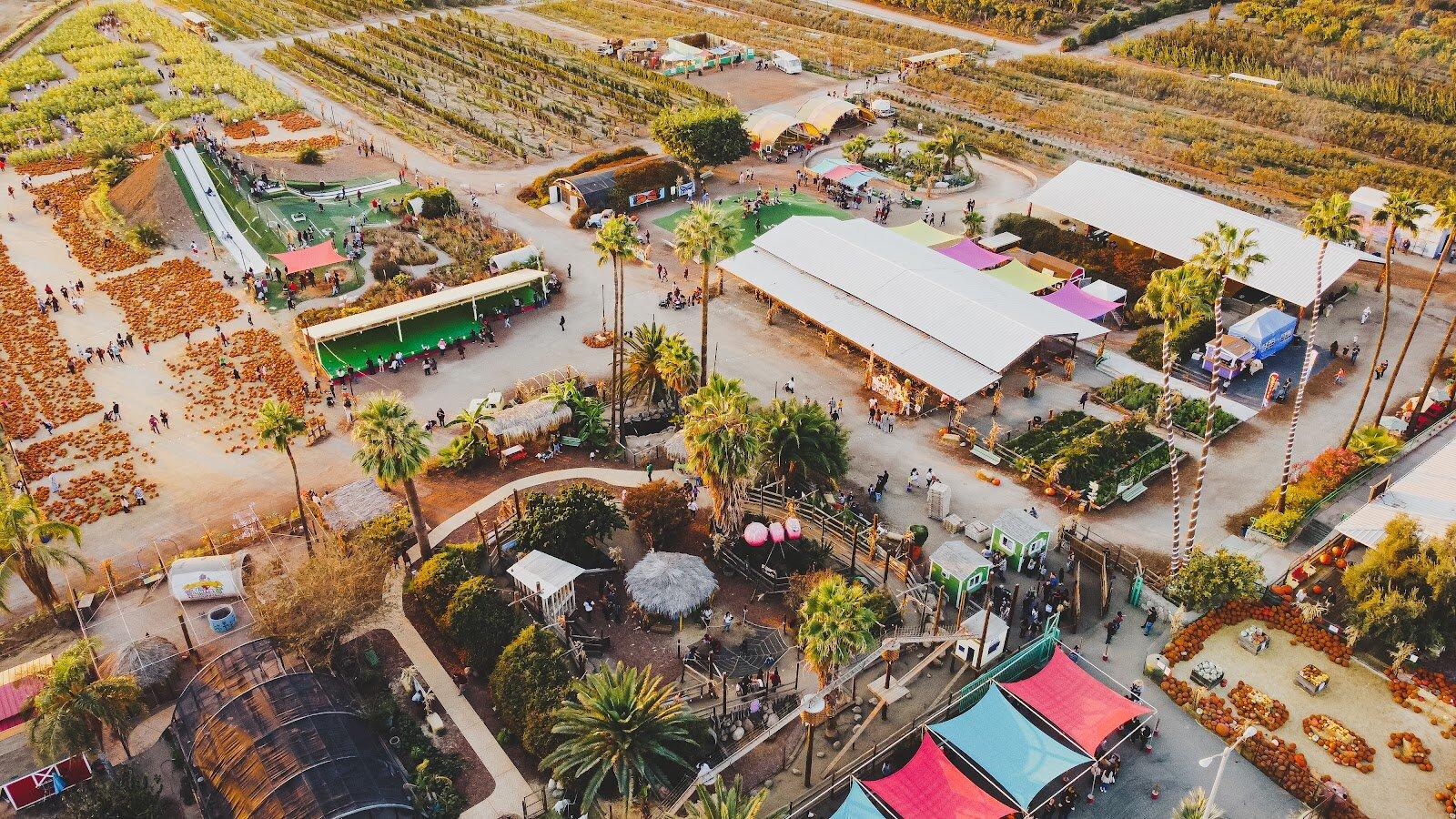 Murray Family Farms, The Big Red Barn