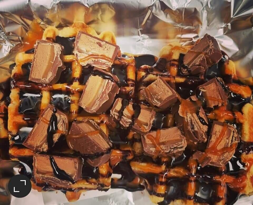 The Palm Courtyard Cafe