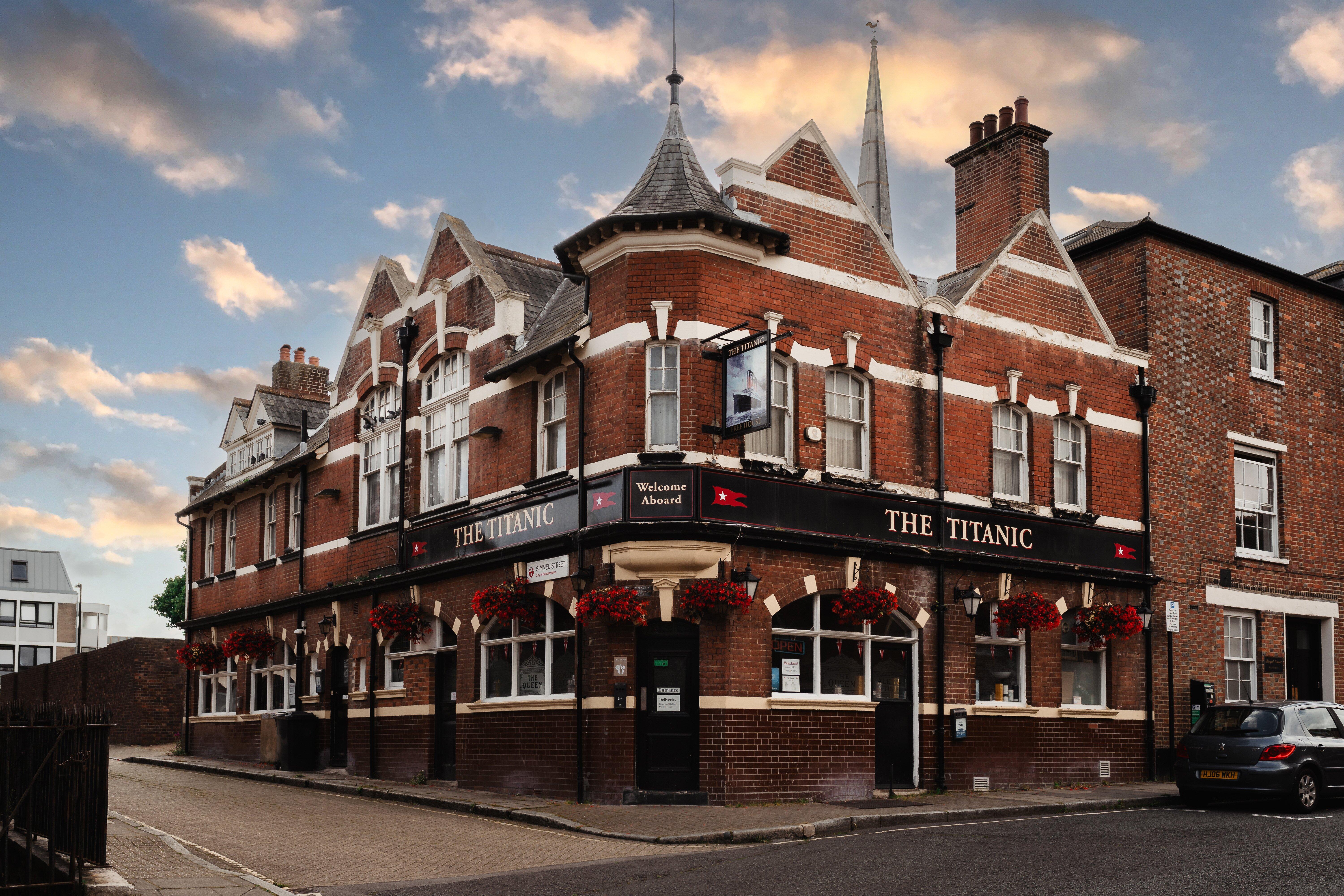 The Titanic Pub & Kitchen