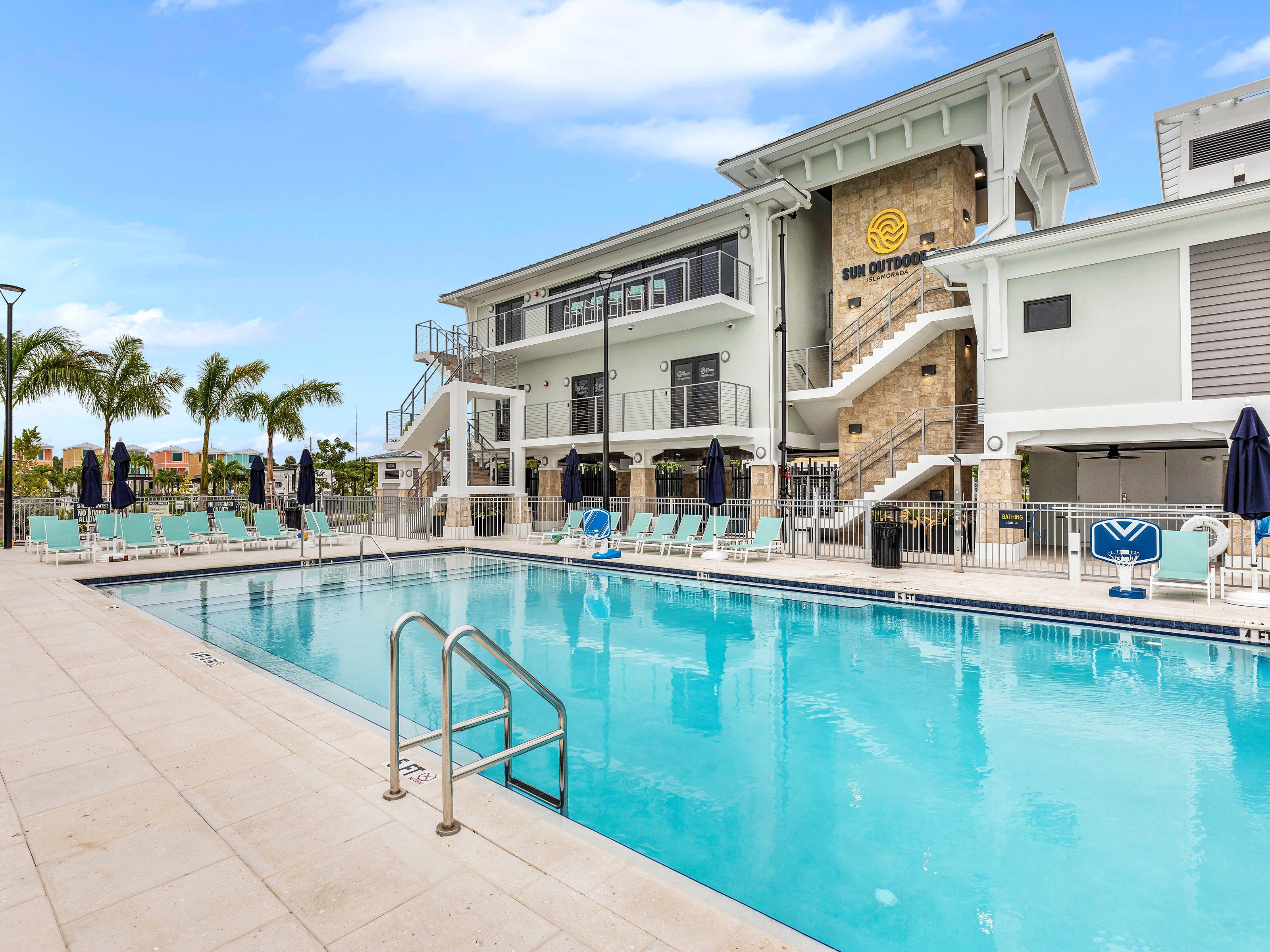 Sun Outdoors Islamorada