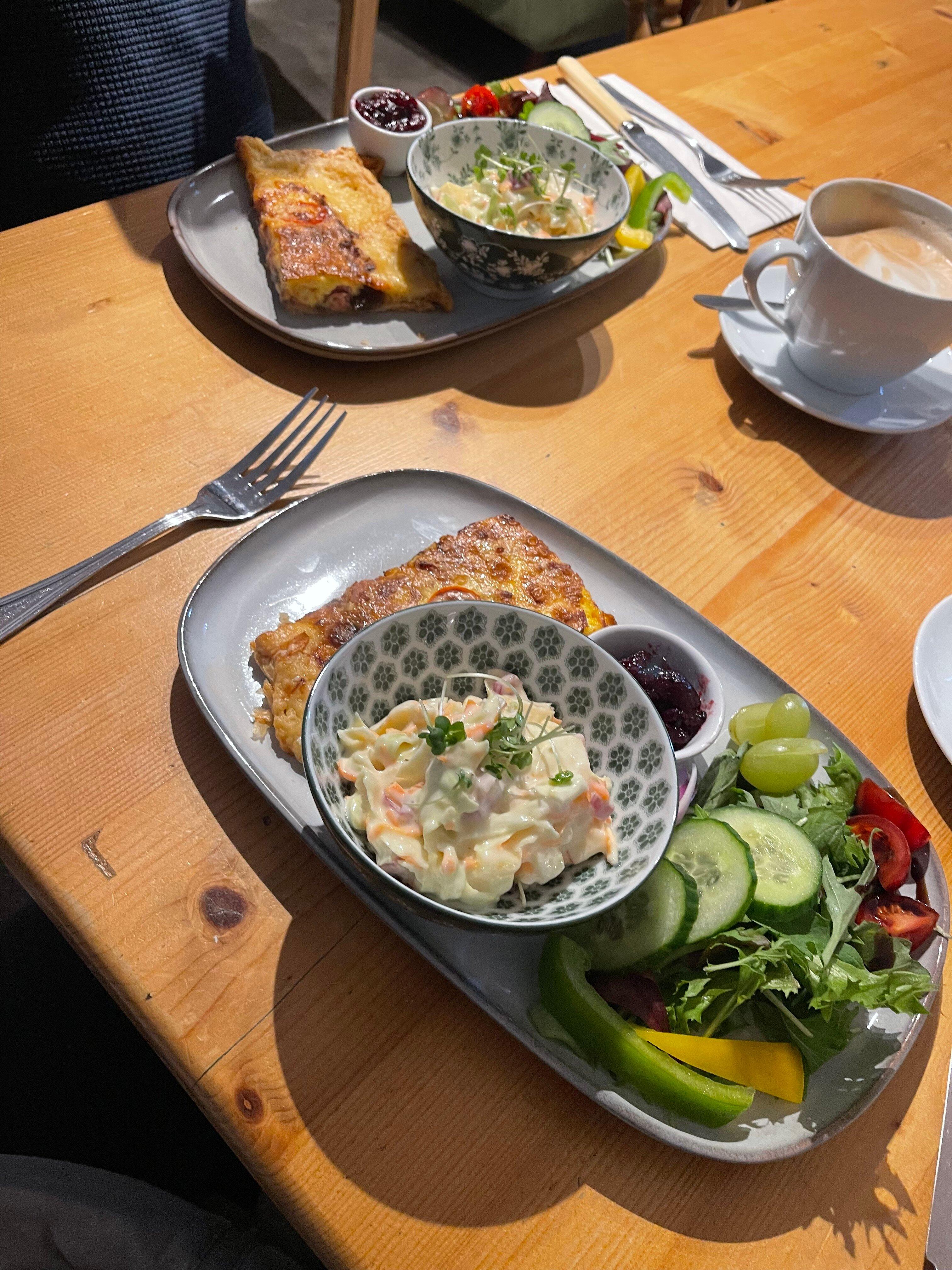 Rachael's Bakery And Tearoom