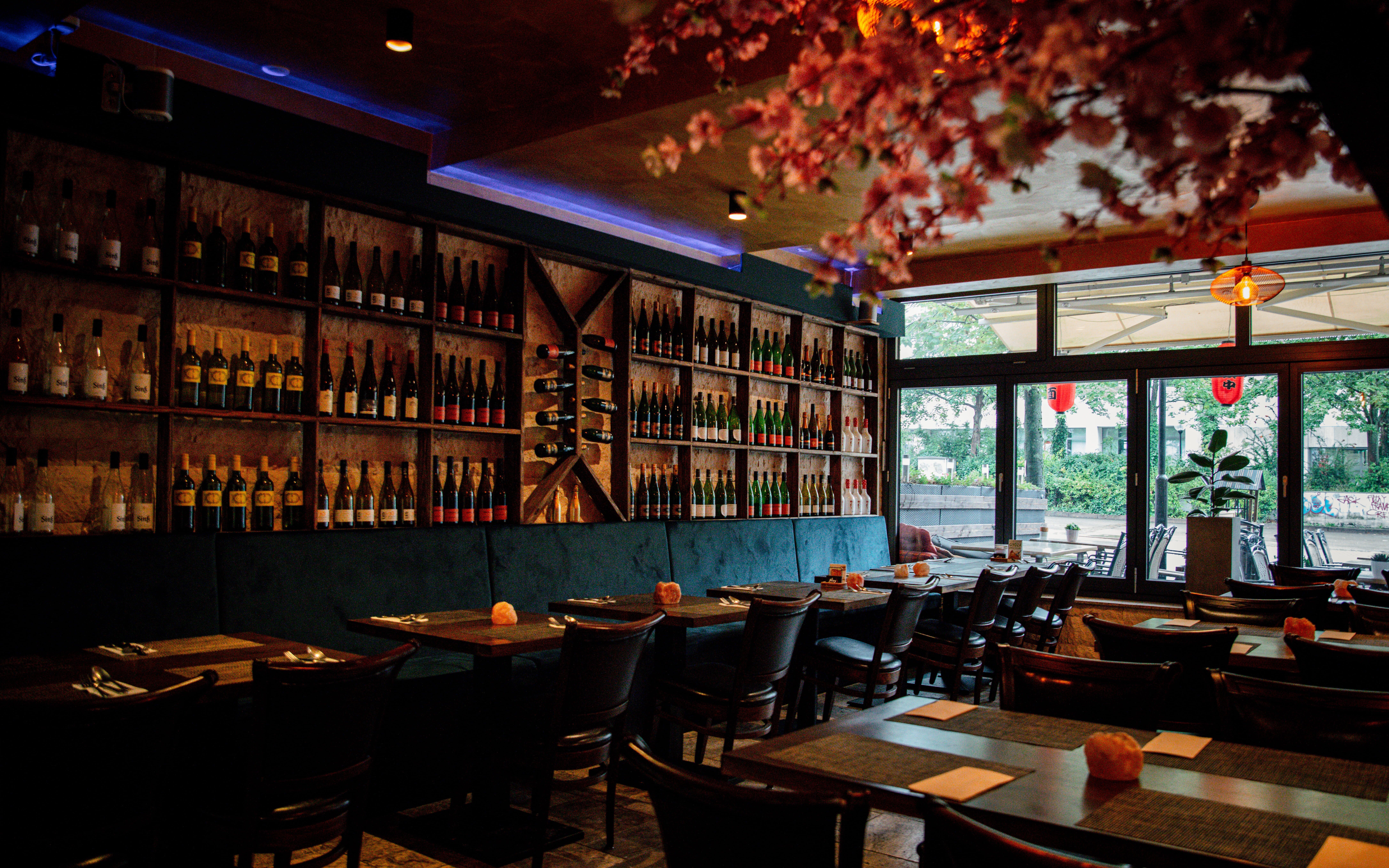 Nivy Sushi & Grill Haan